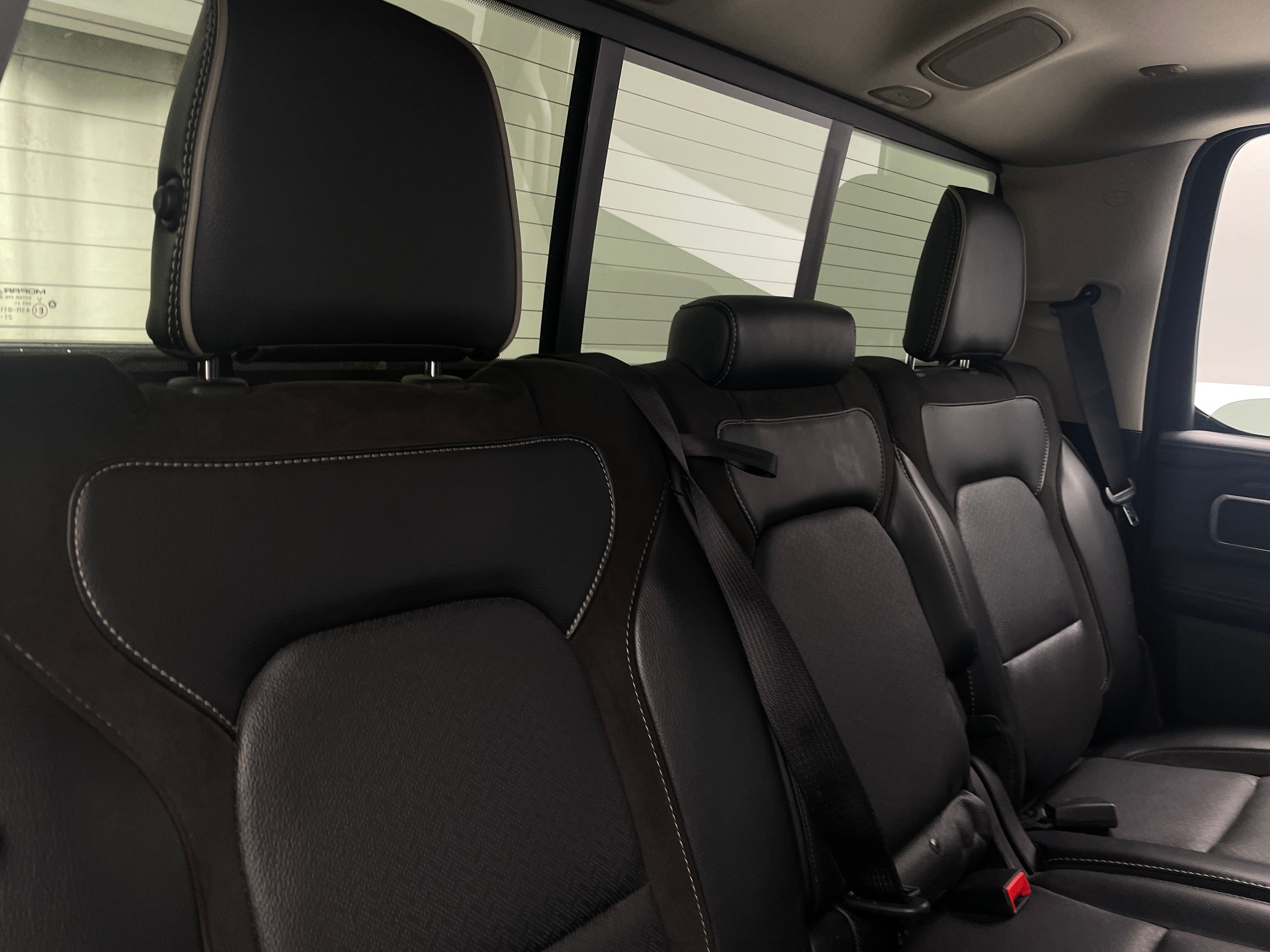 2022 RAM 1500 Laramie 5