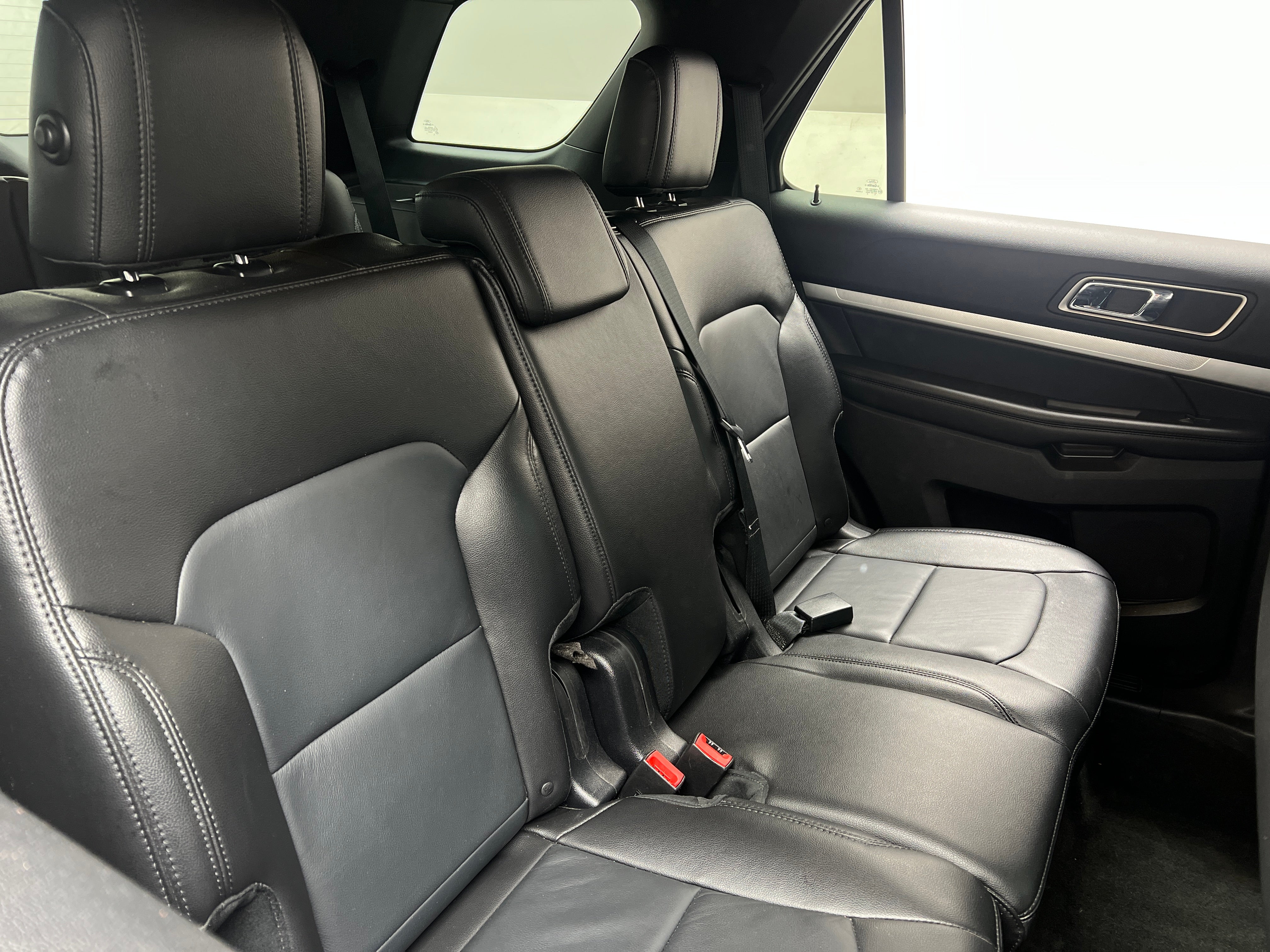 2017 Ford Explorer XLT 5