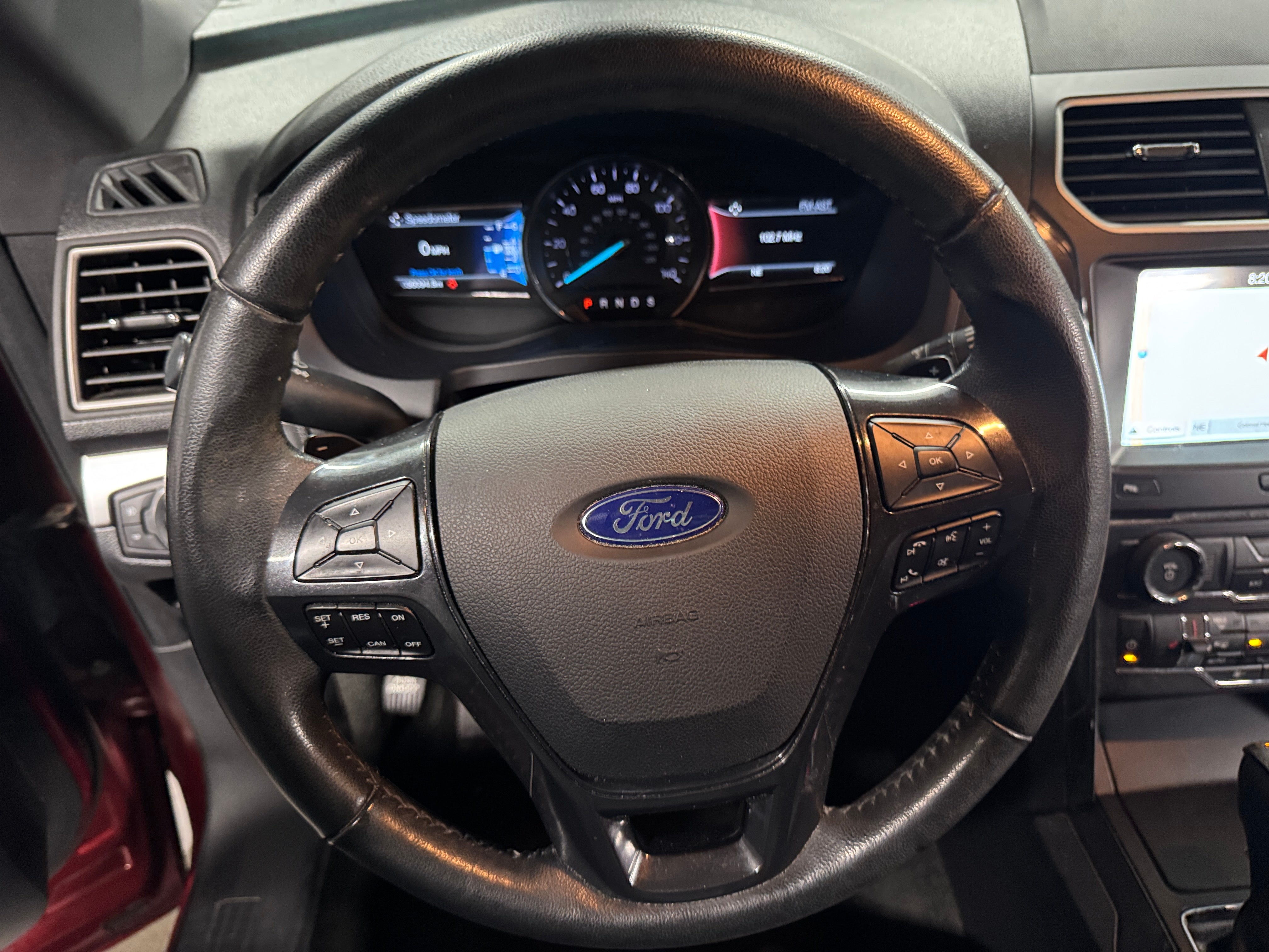 2017 Ford Explorer XLT 4