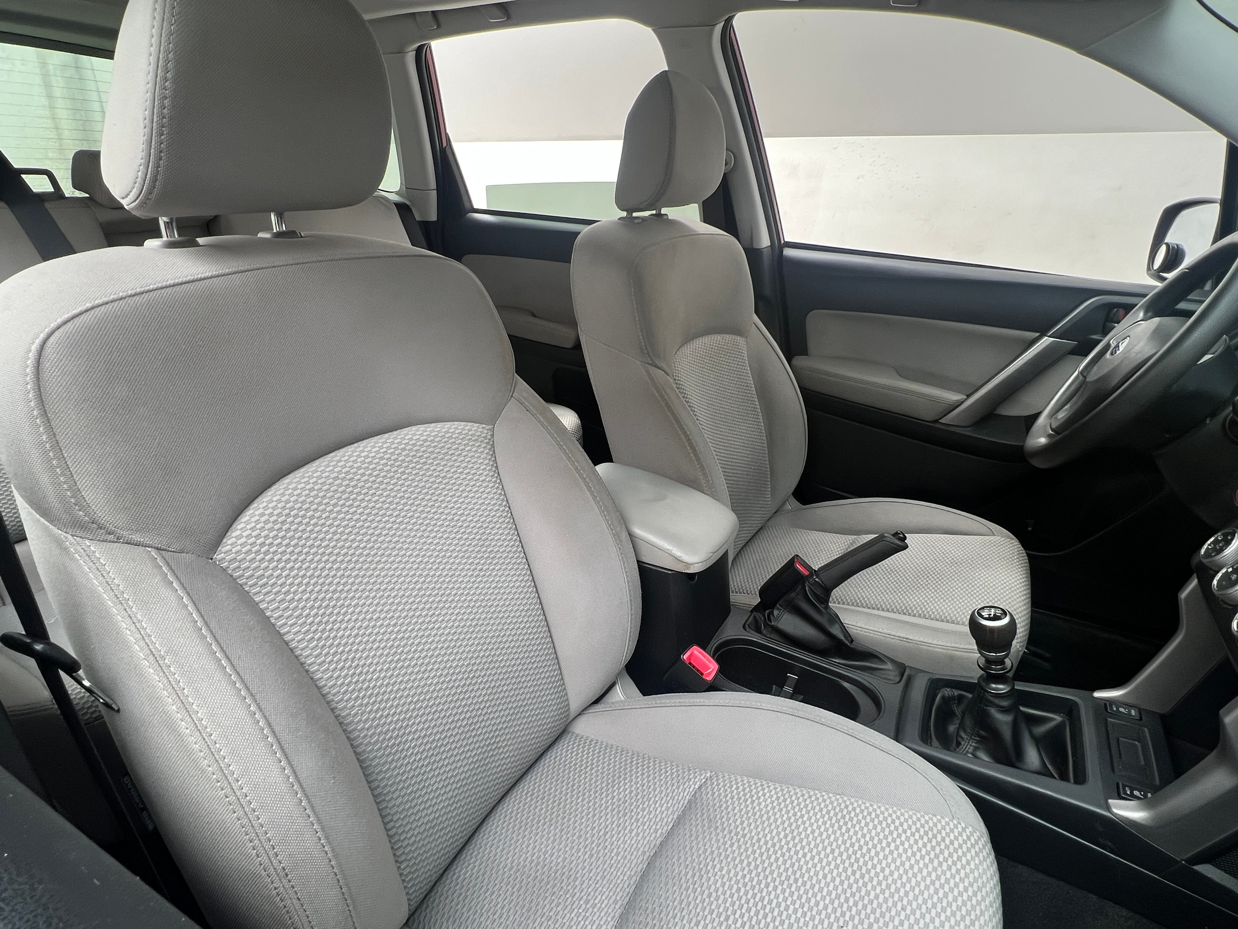 2016 Subaru Forester Premium 2