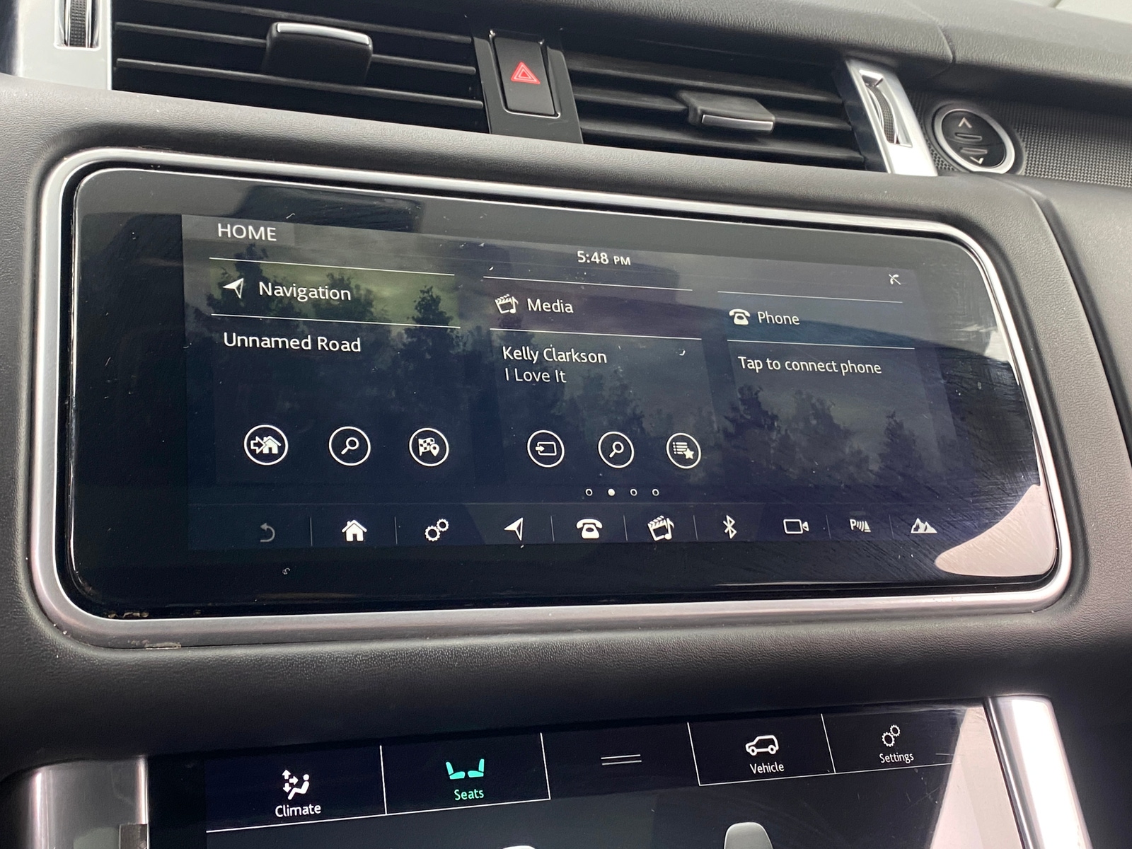 Thumbnail: 2020 Land Rover Range Rover Sport - 3