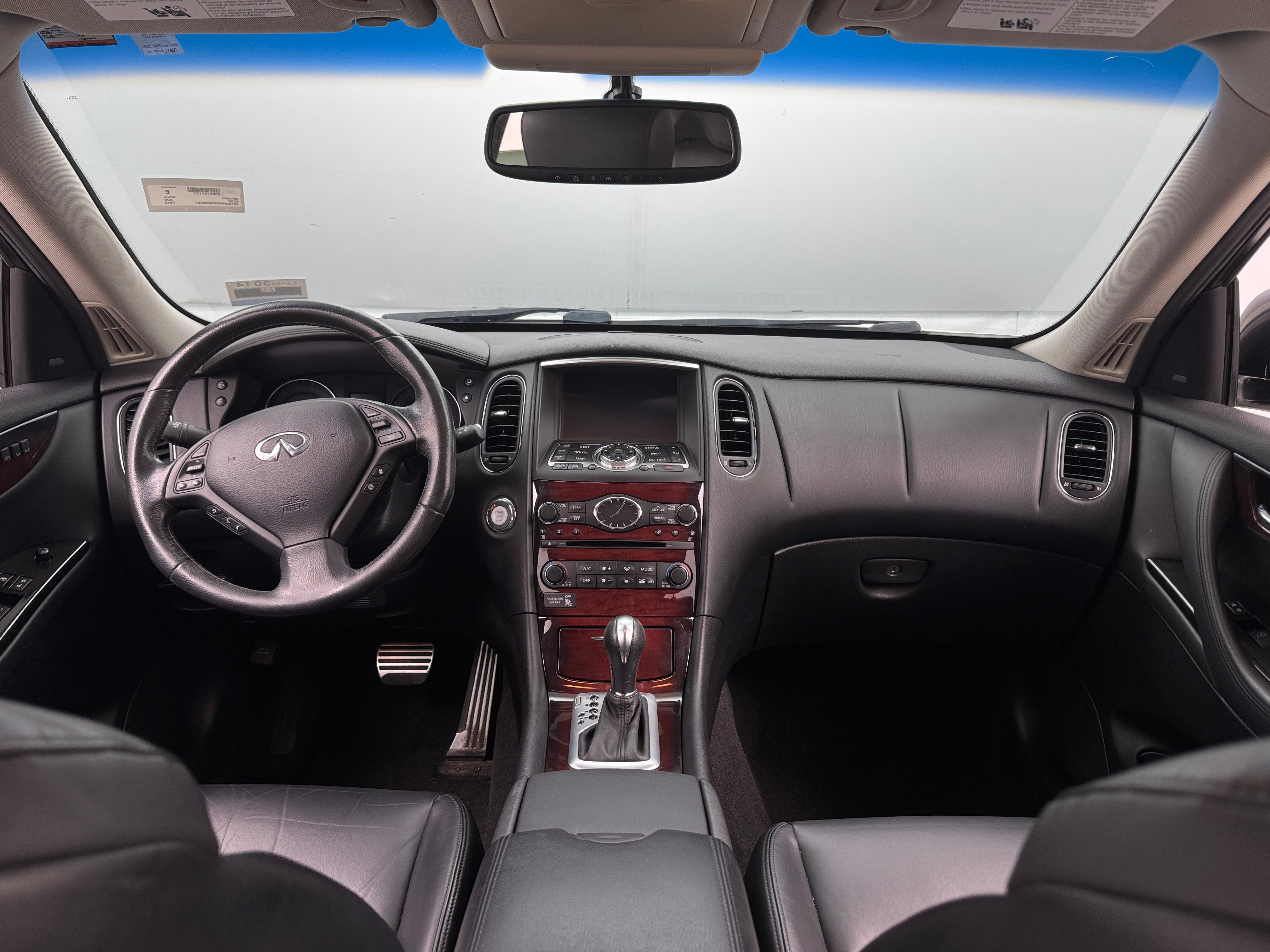 2016 INFINITI QX50 Base 2