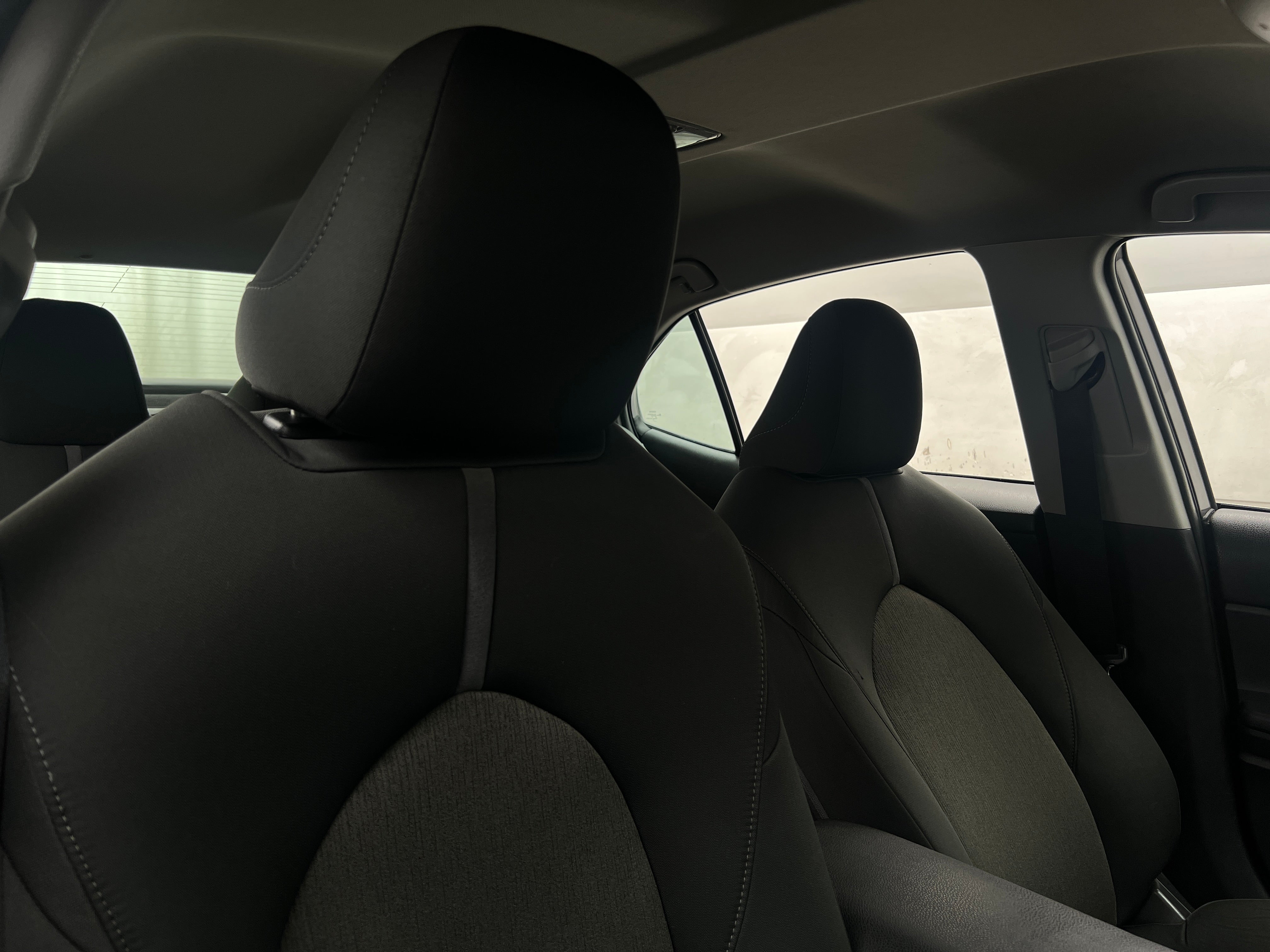 2022 Toyota Camry LE 2