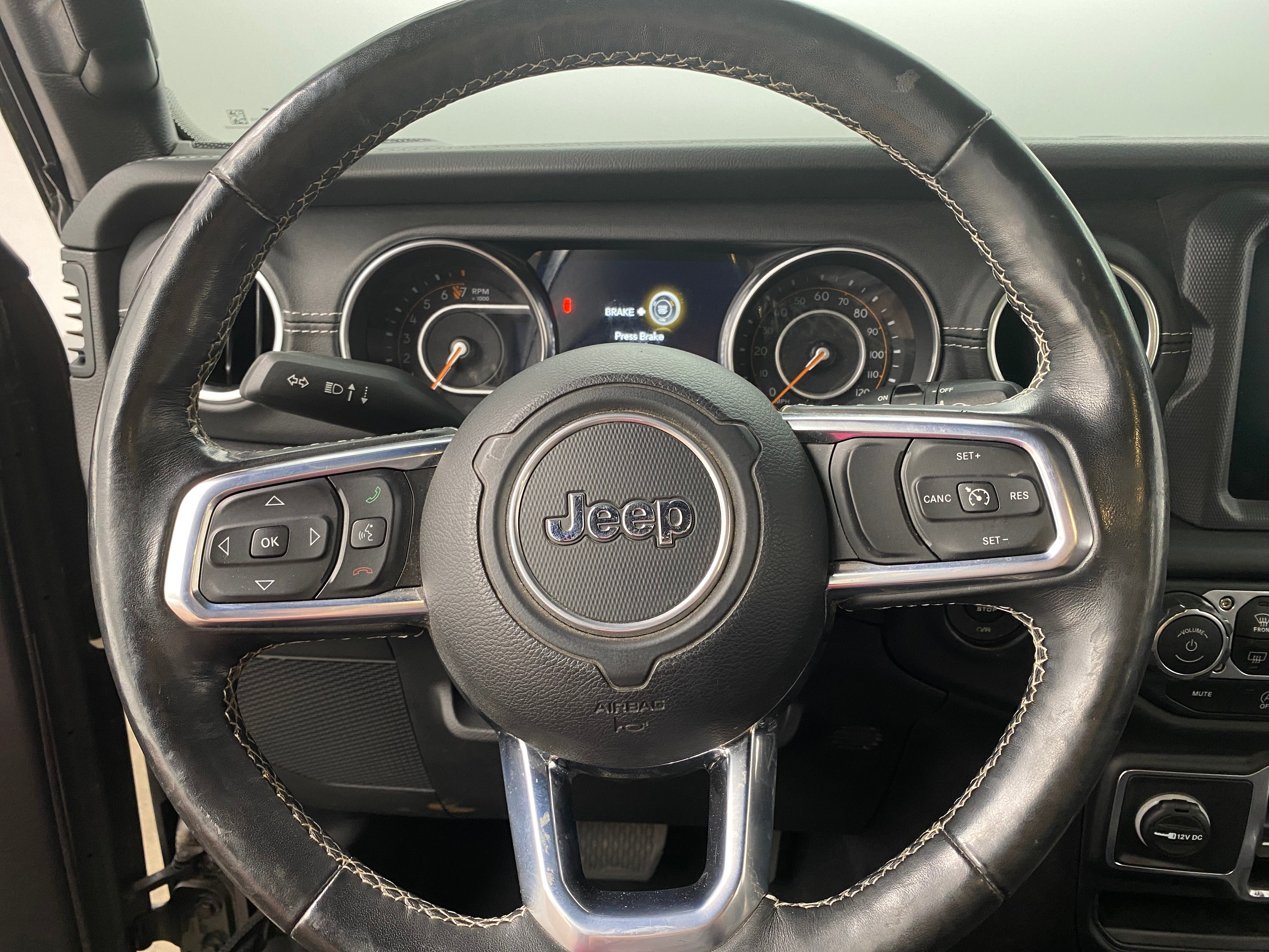 2020 Jeep Wrangler Unlimited Sahara 4
