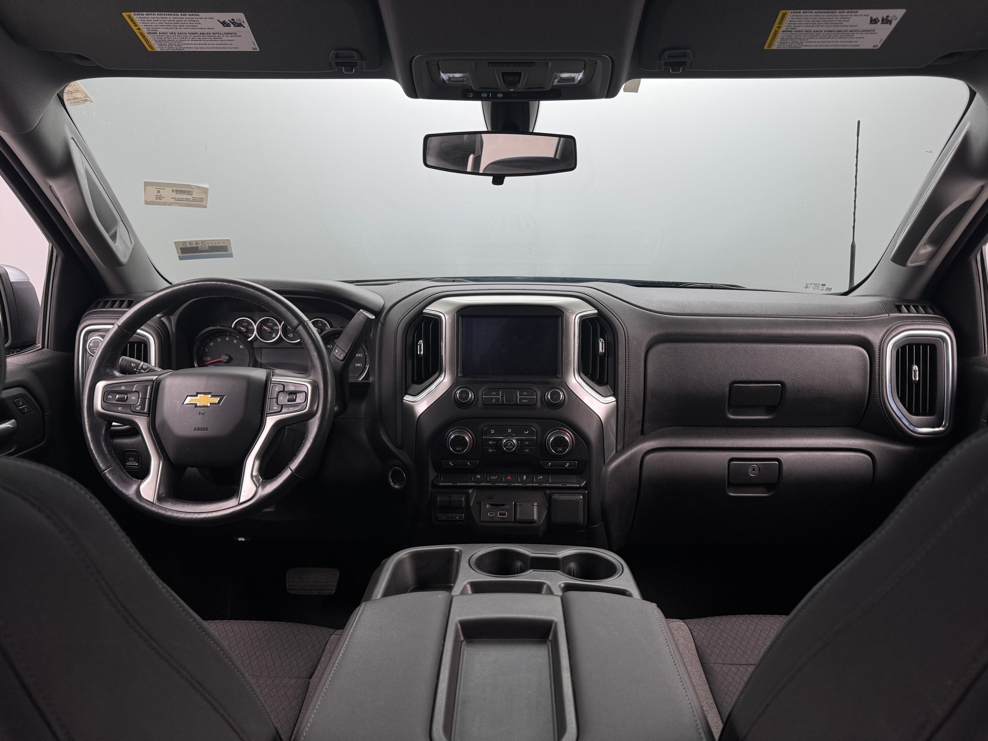 2019 Chevrolet Silverado 1500 LT 3