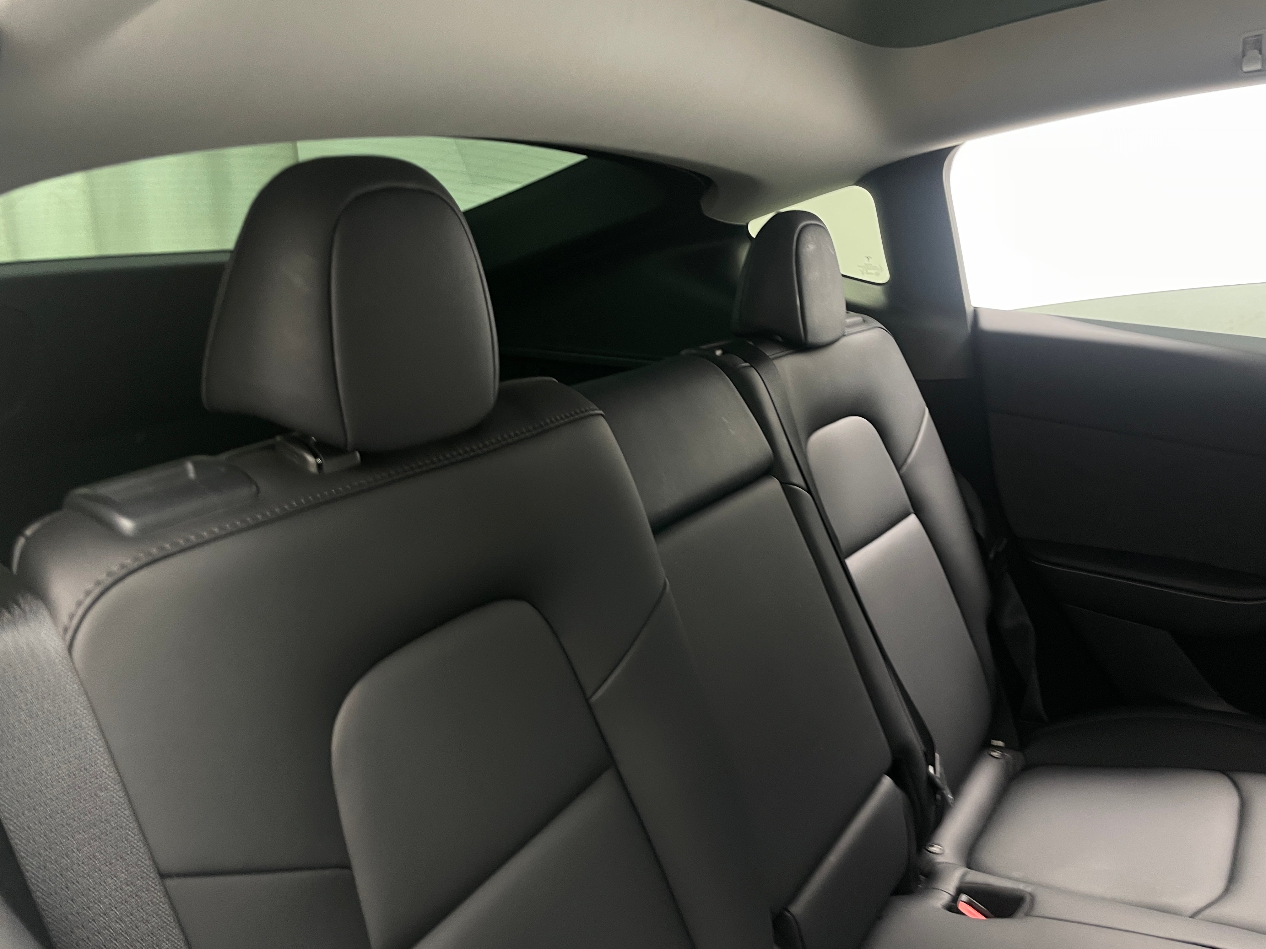 2023 Tesla Model Y Long Range 4
