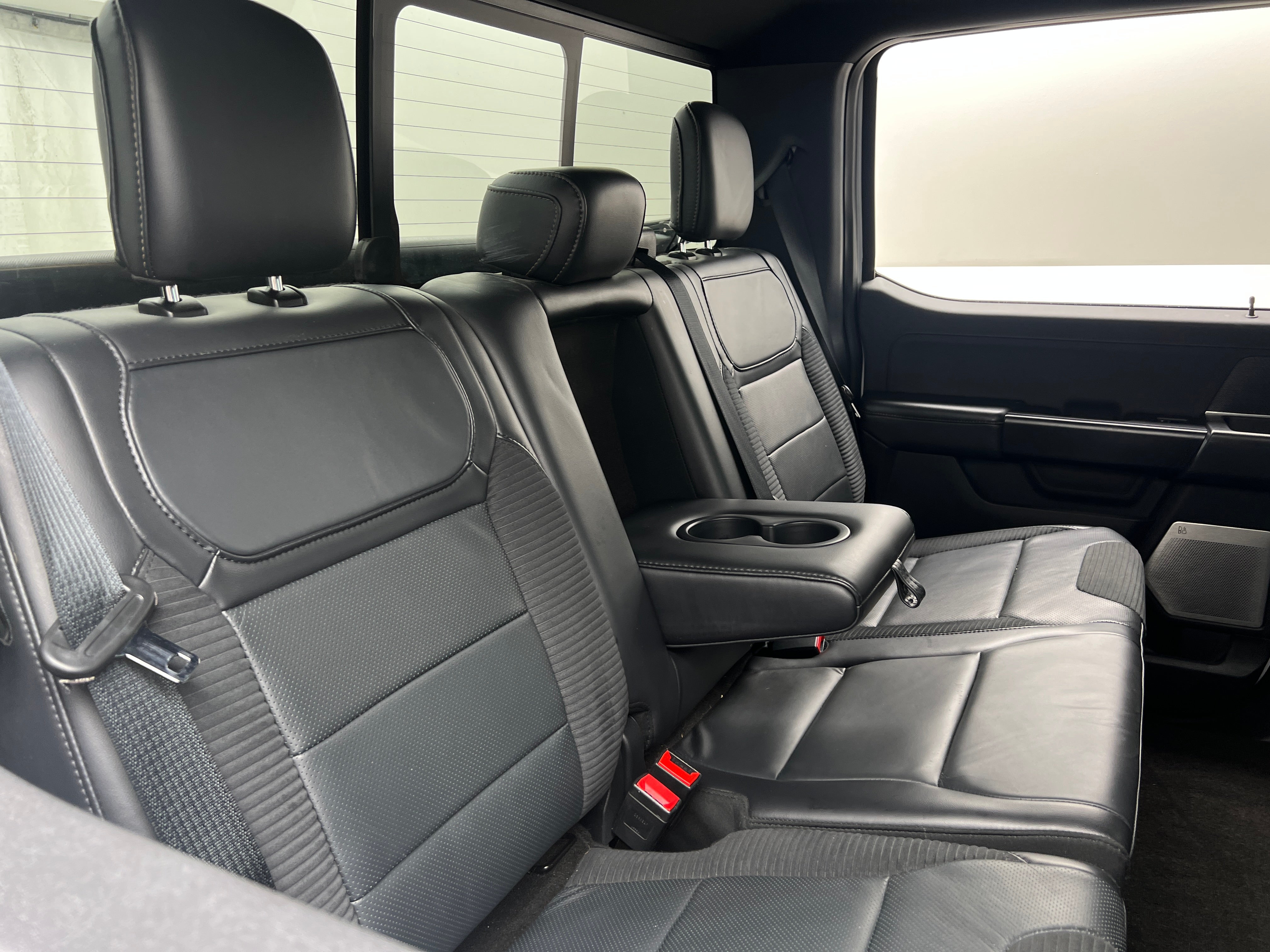 2022 Ford Econoline E-150 5