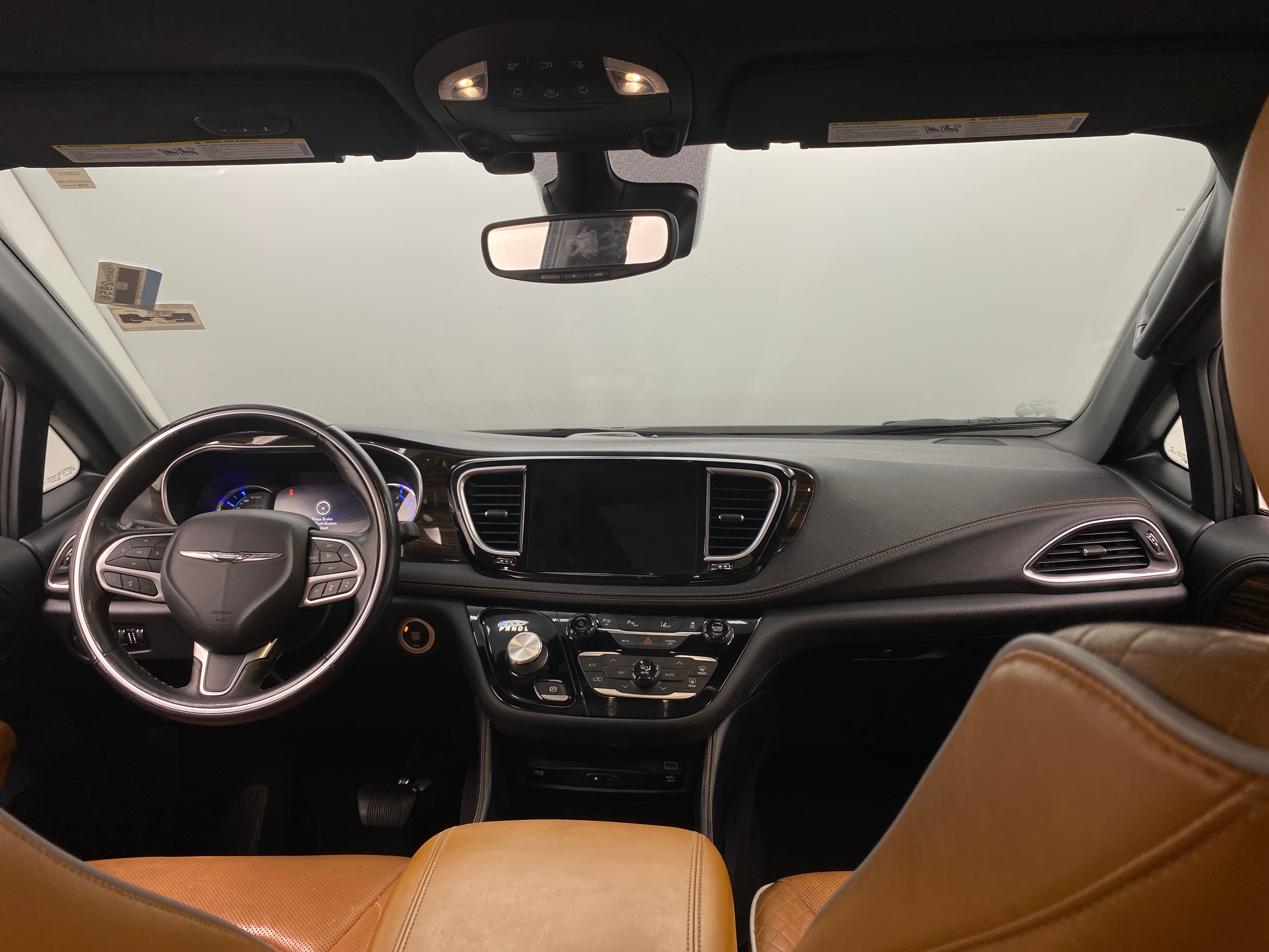 2021 Chrysler Pacifica Hybrid Pinnacle 2