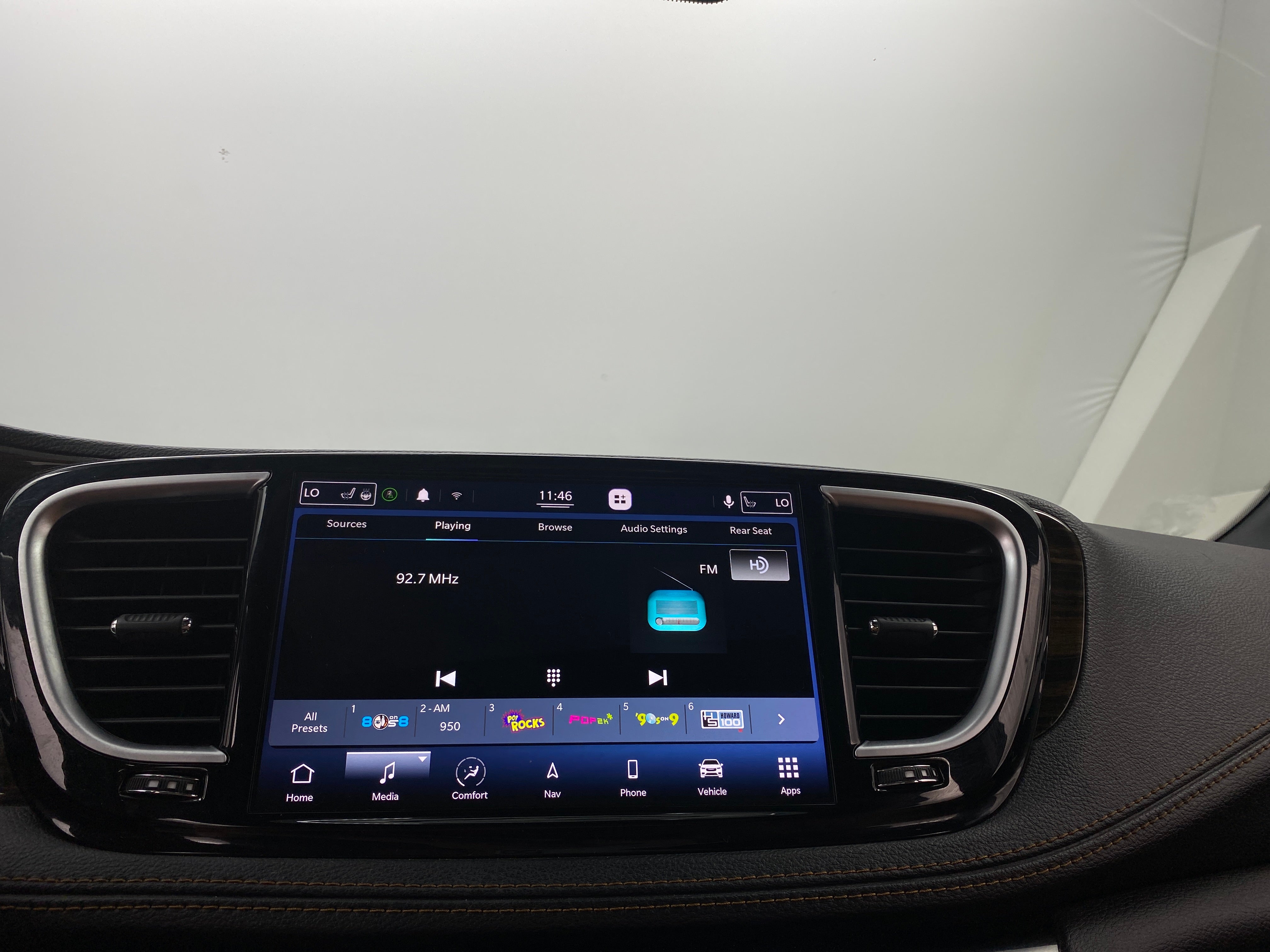 2021 Chrysler Pacifica Hybrid Pinnacle 3