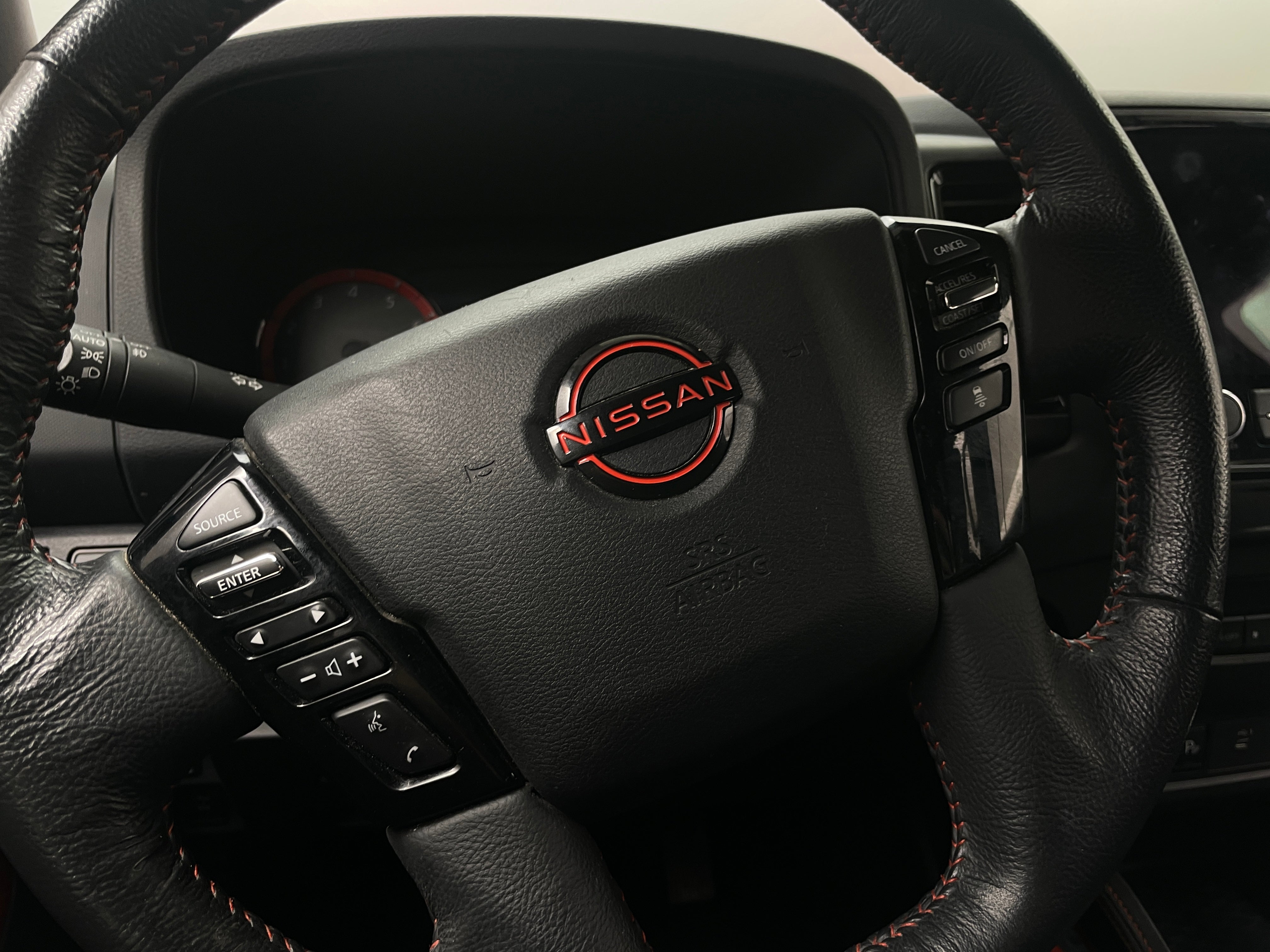 2022 Nissan Frontier PRO-4X 5