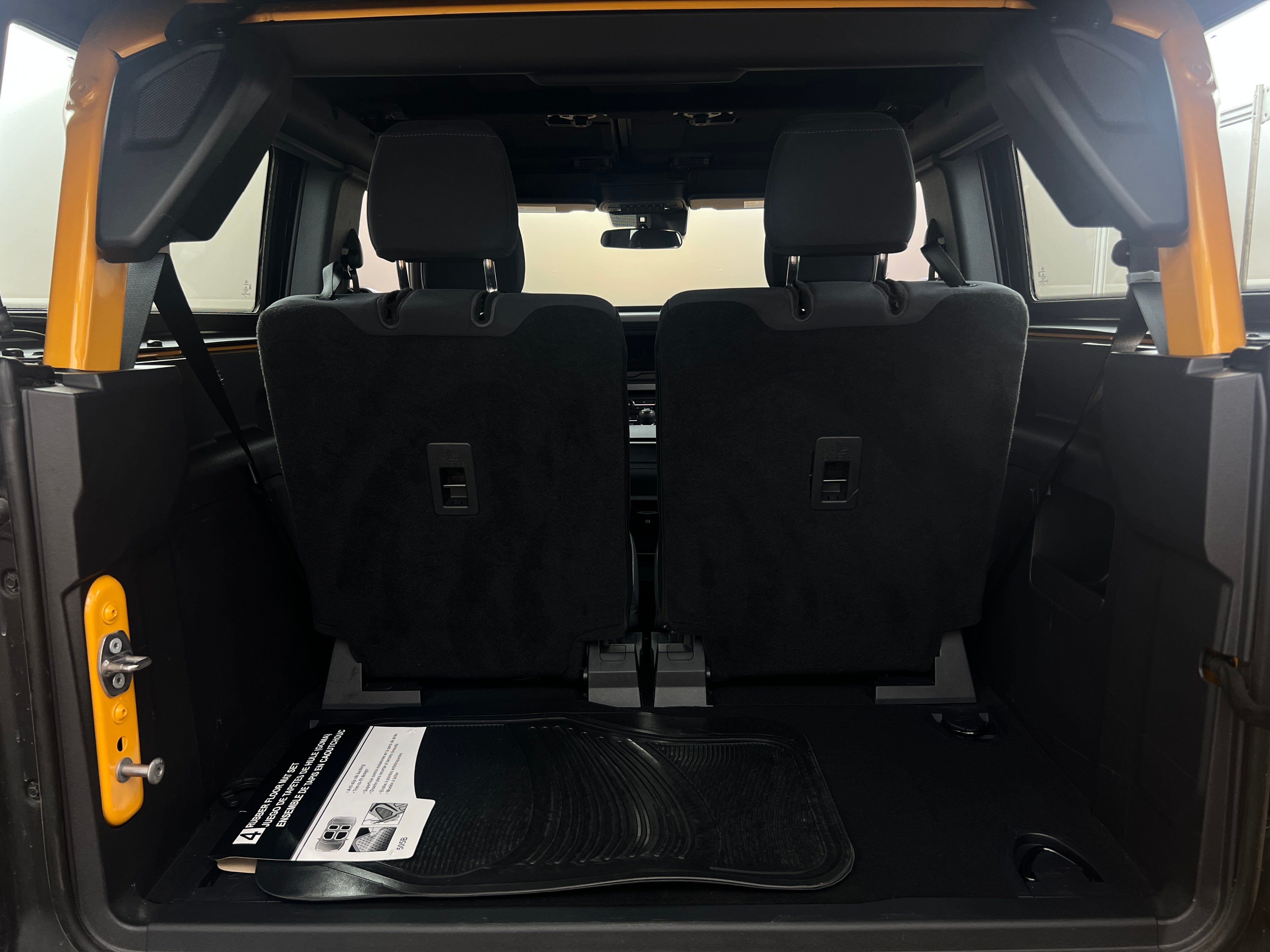 2022 Ford Bronco Base 5