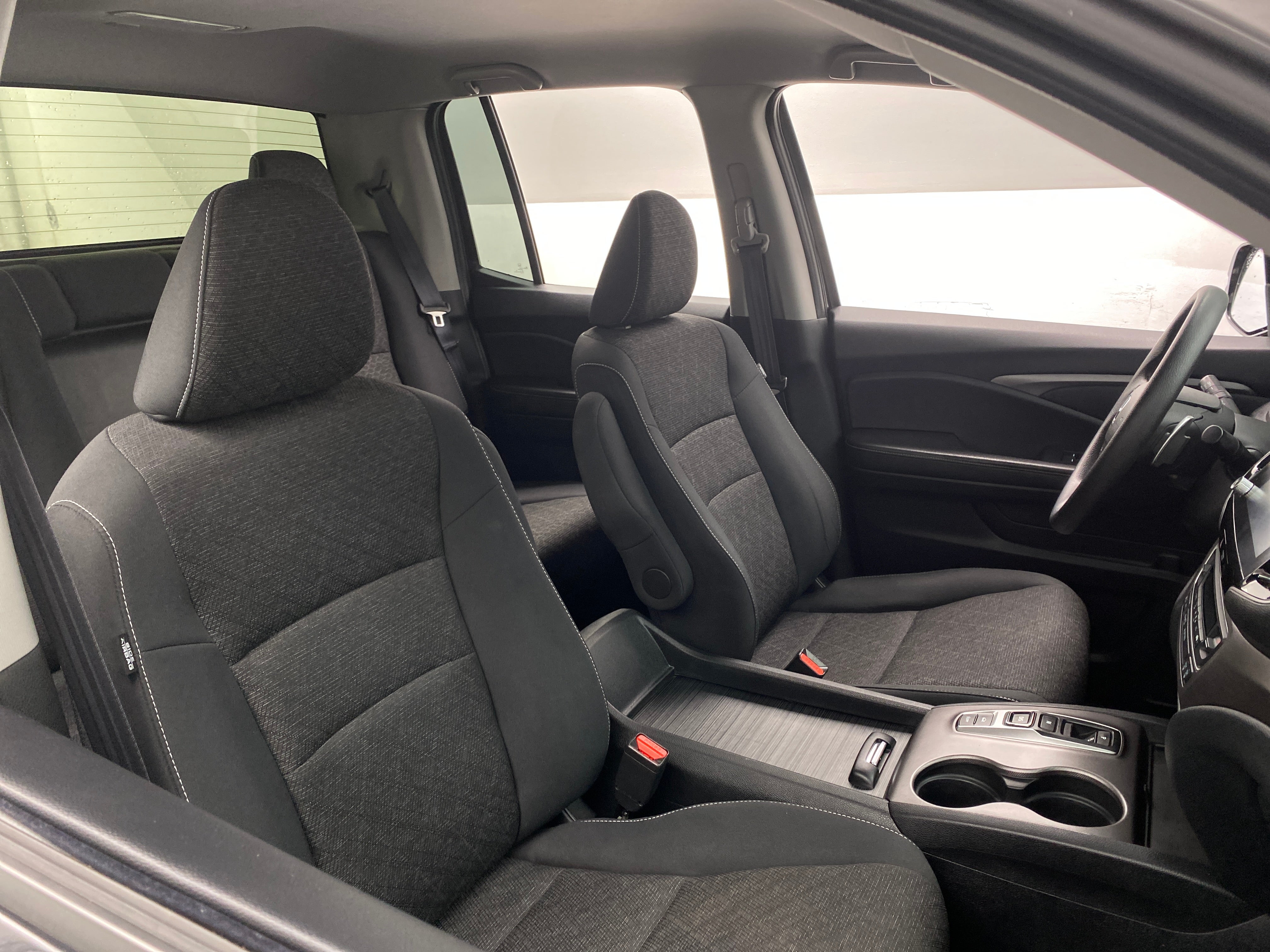 2021 Honda Ridgeline Sport 2