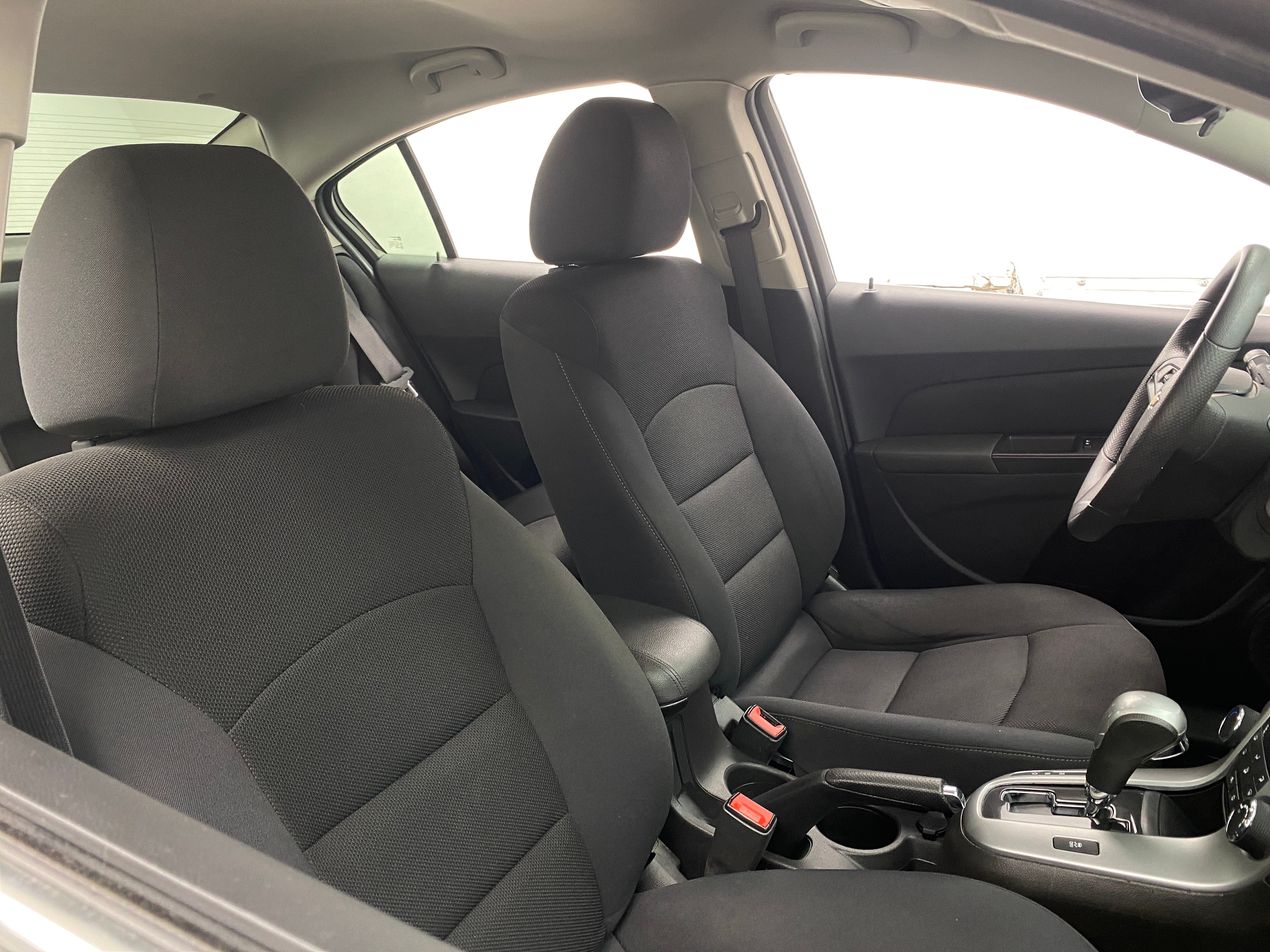 2016 Chevrolet Cruze Limited 2