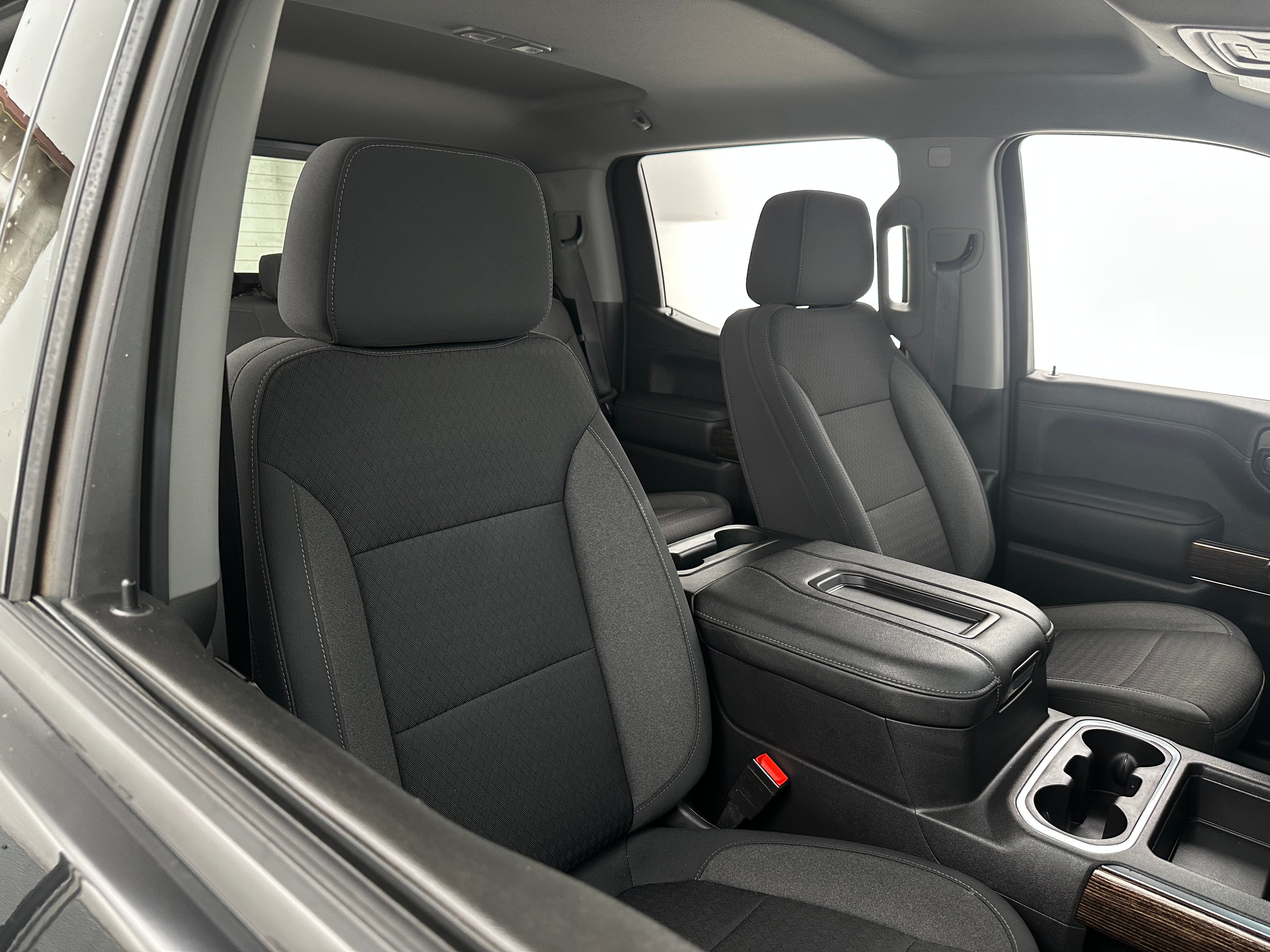 2021 GMC Sierra 1500 Elevation 2