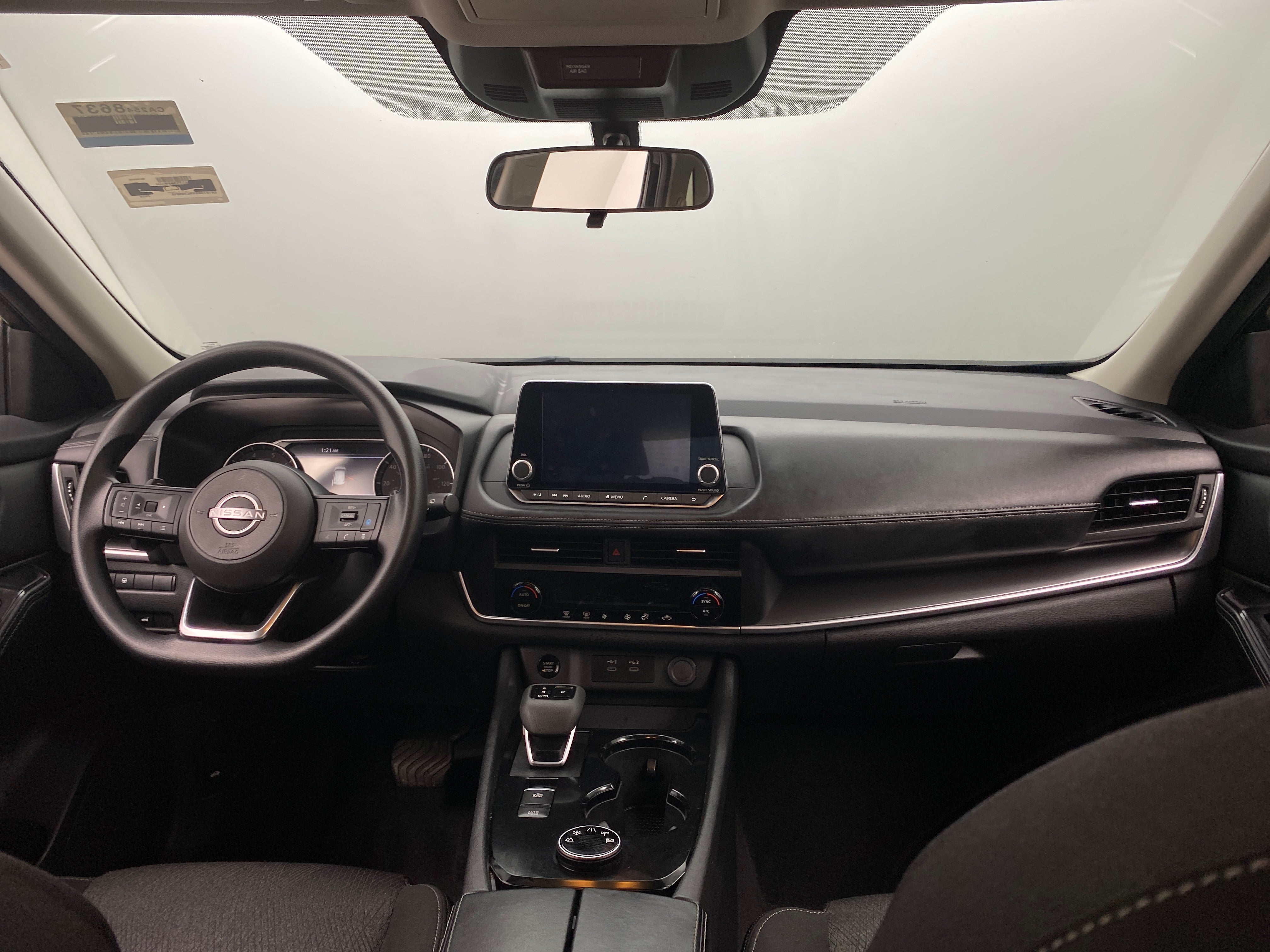 2024 Nissan Rogue SV 3