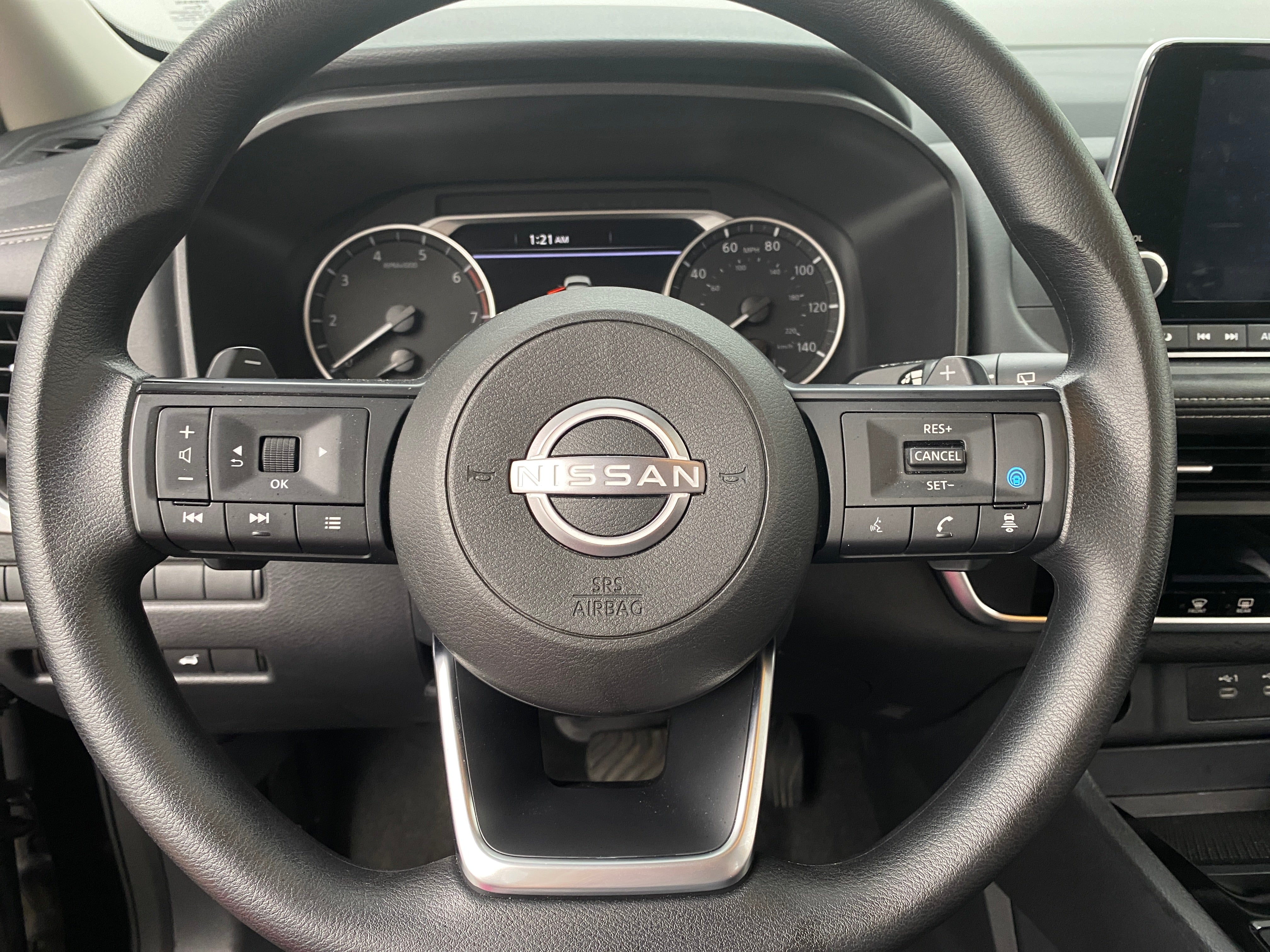 2024 Nissan Rogue SV 5