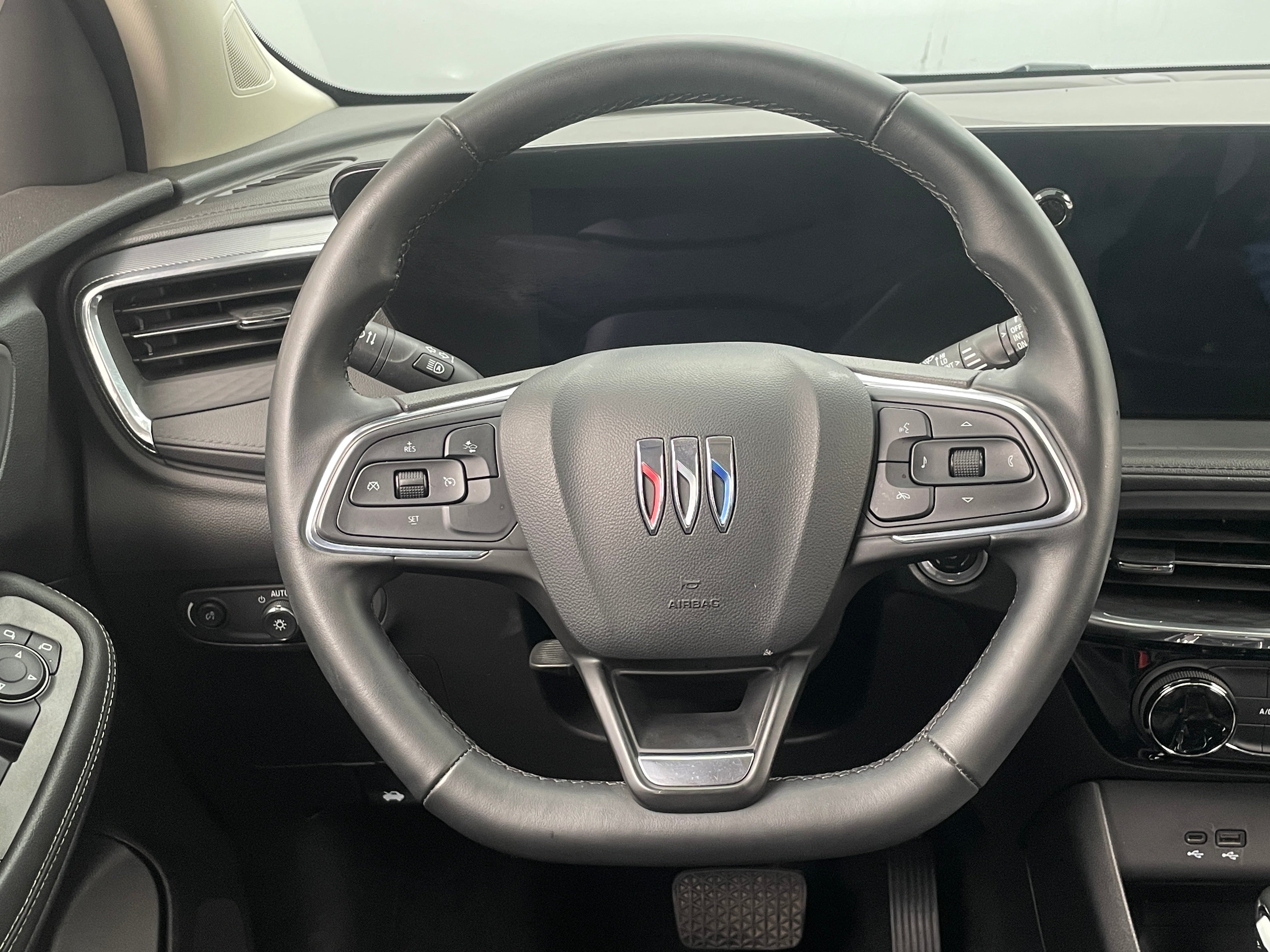 2024 Buick Encore GX Sport Touring 4