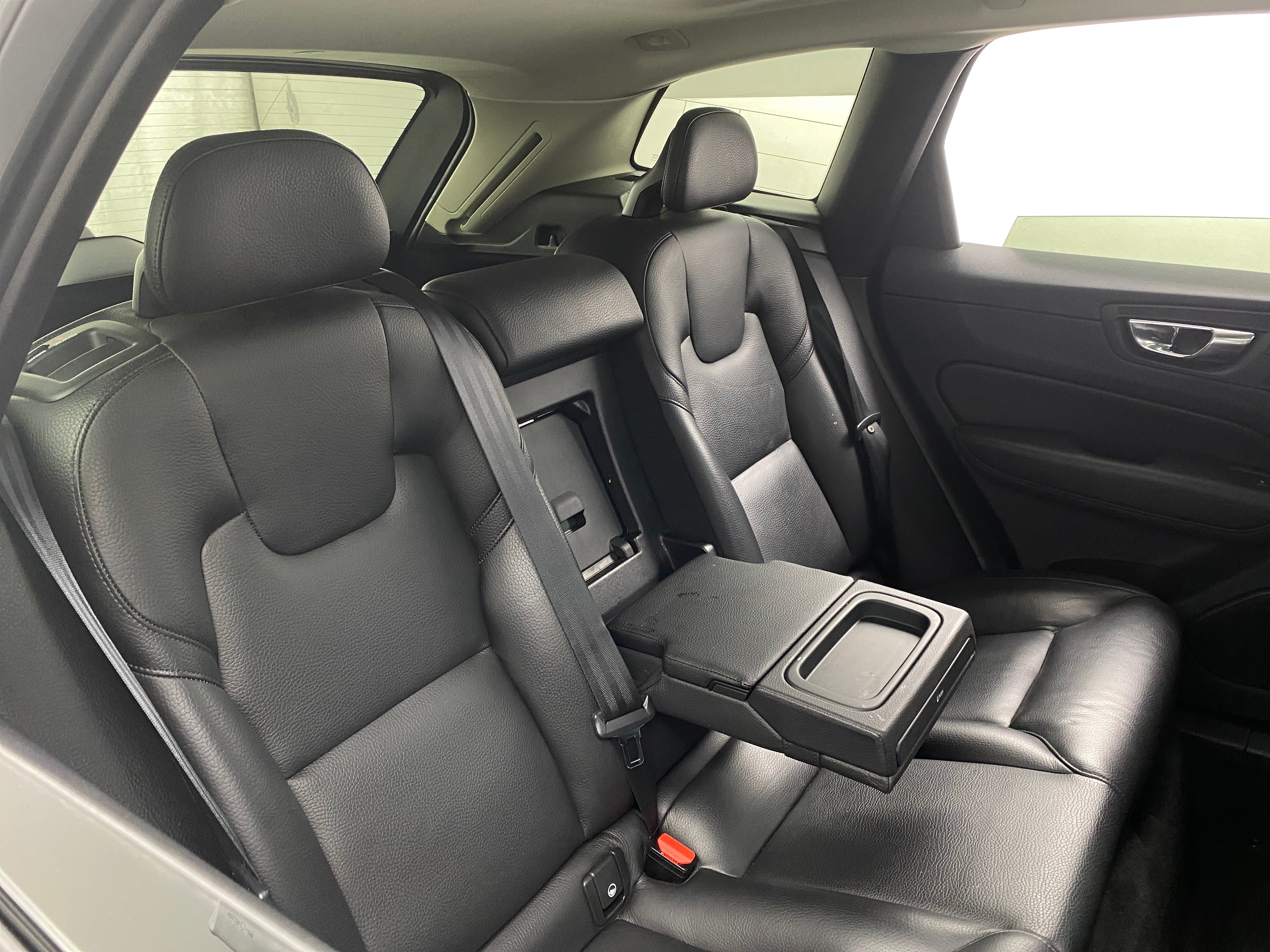 2018 Volvo XC60 T5 Momentum 5