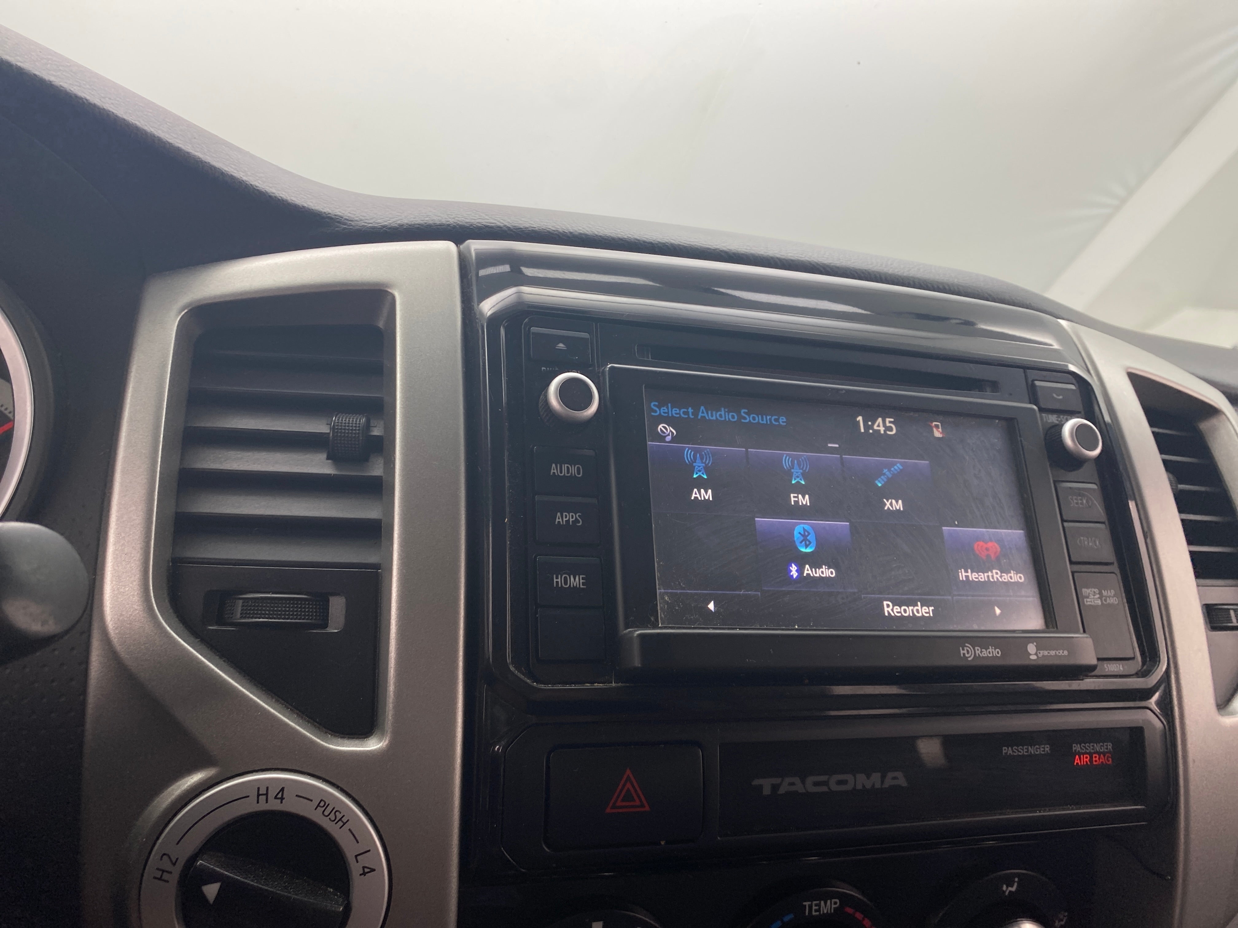 2015 Toyota Tacoma  4
