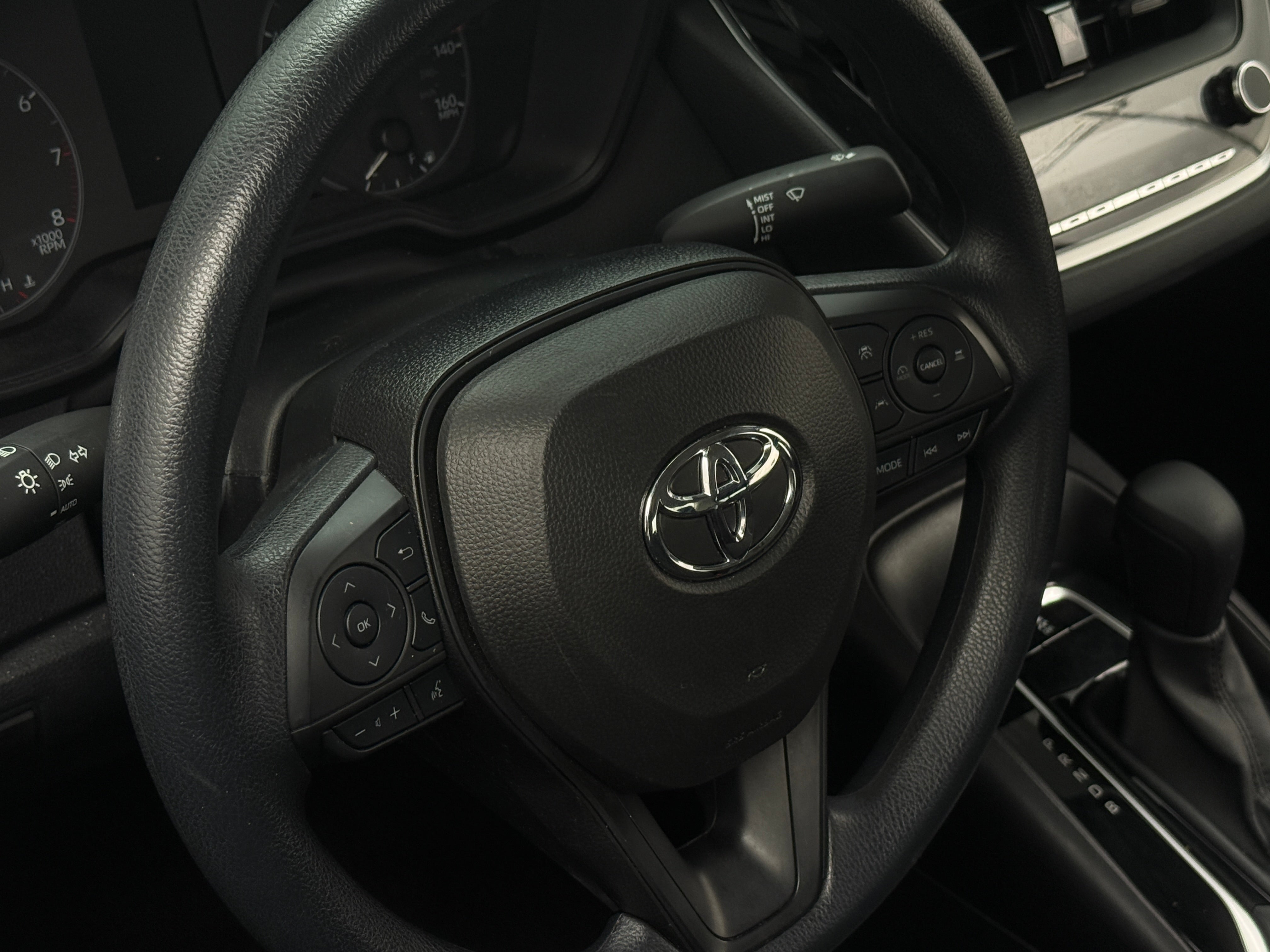 2024 Toyota Corolla LE 5