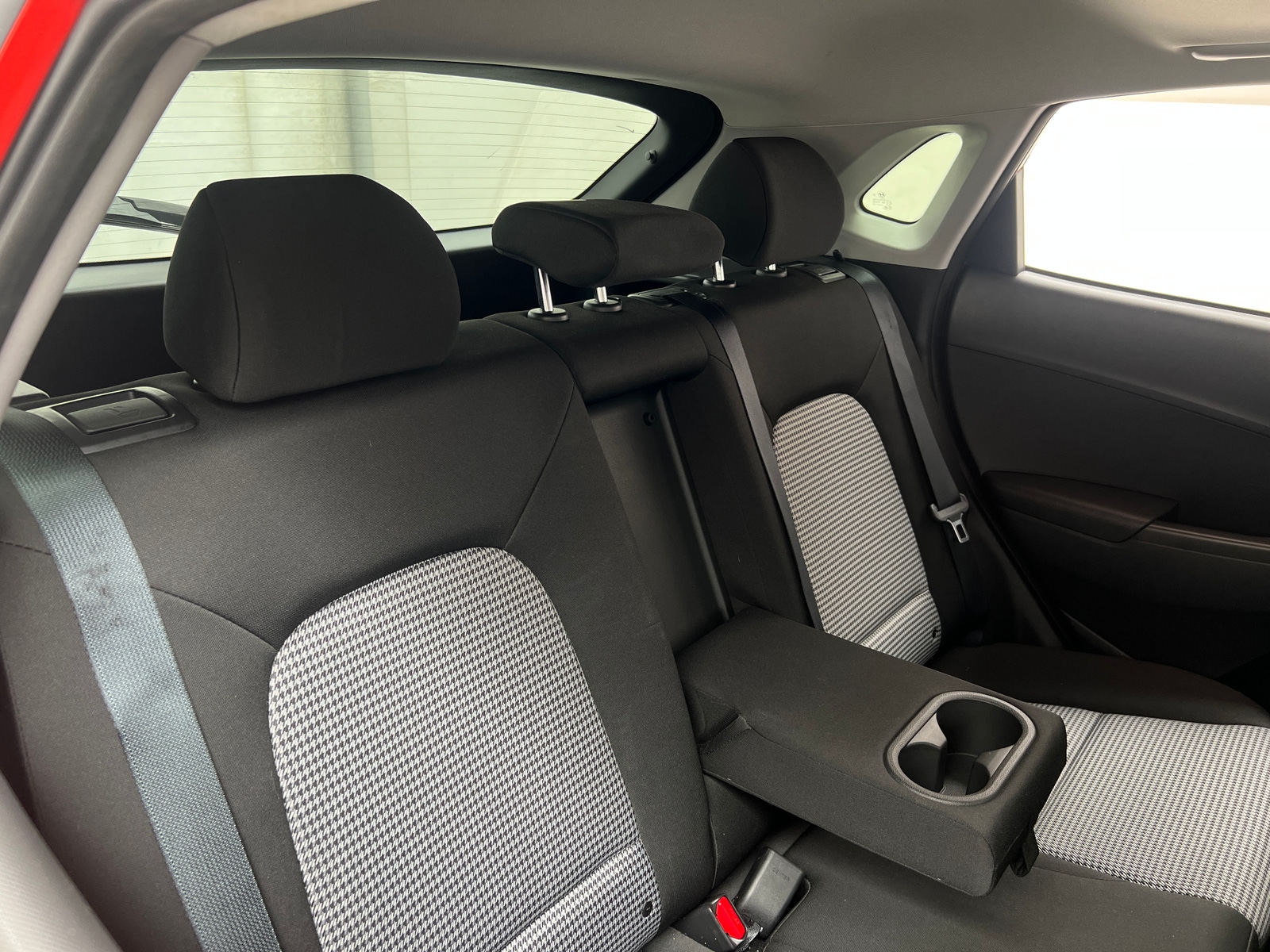 Thumbnail: 2020 Hyundai Kona - 6