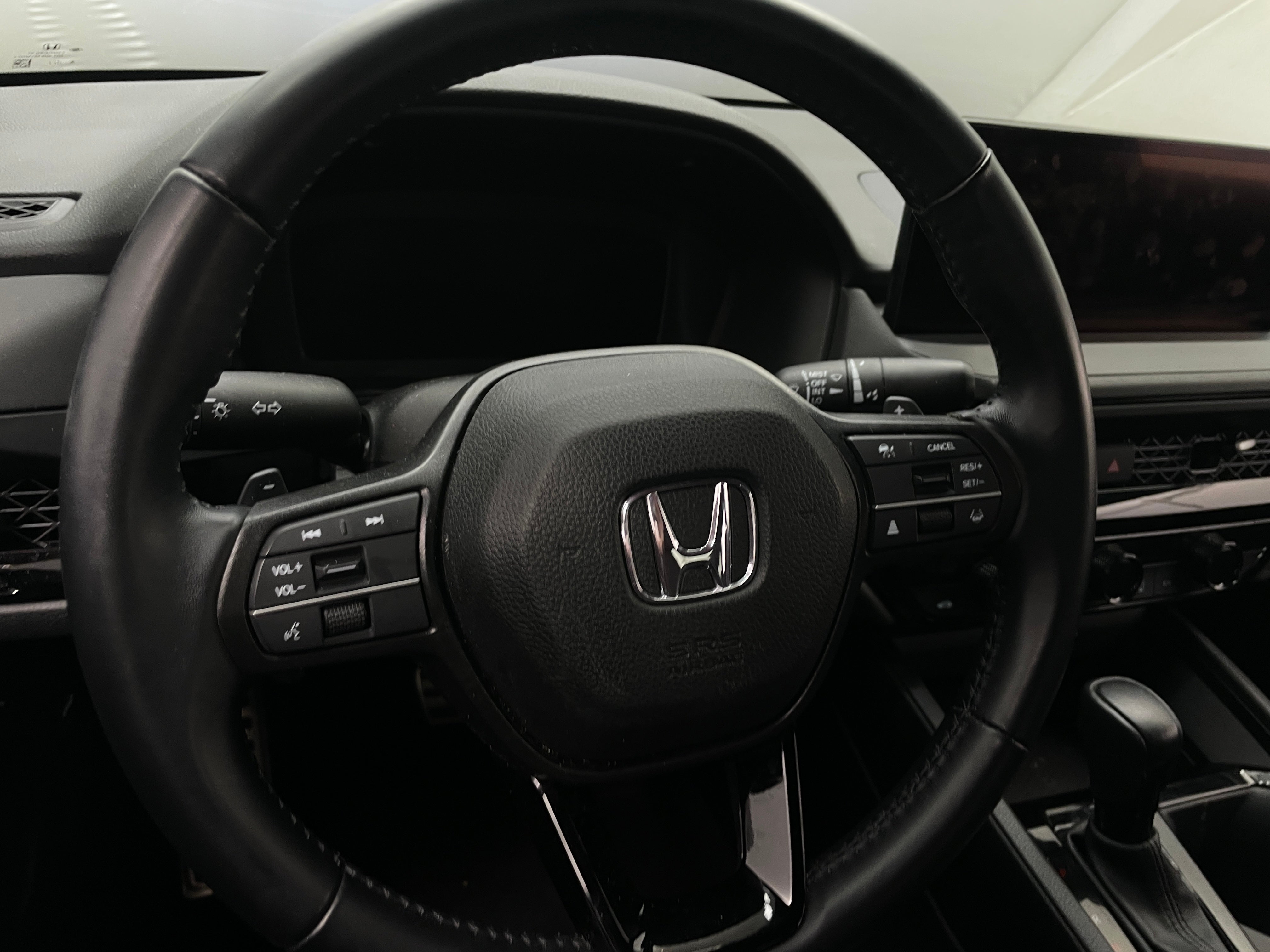 2023 Honda Accord Sport-L 4
