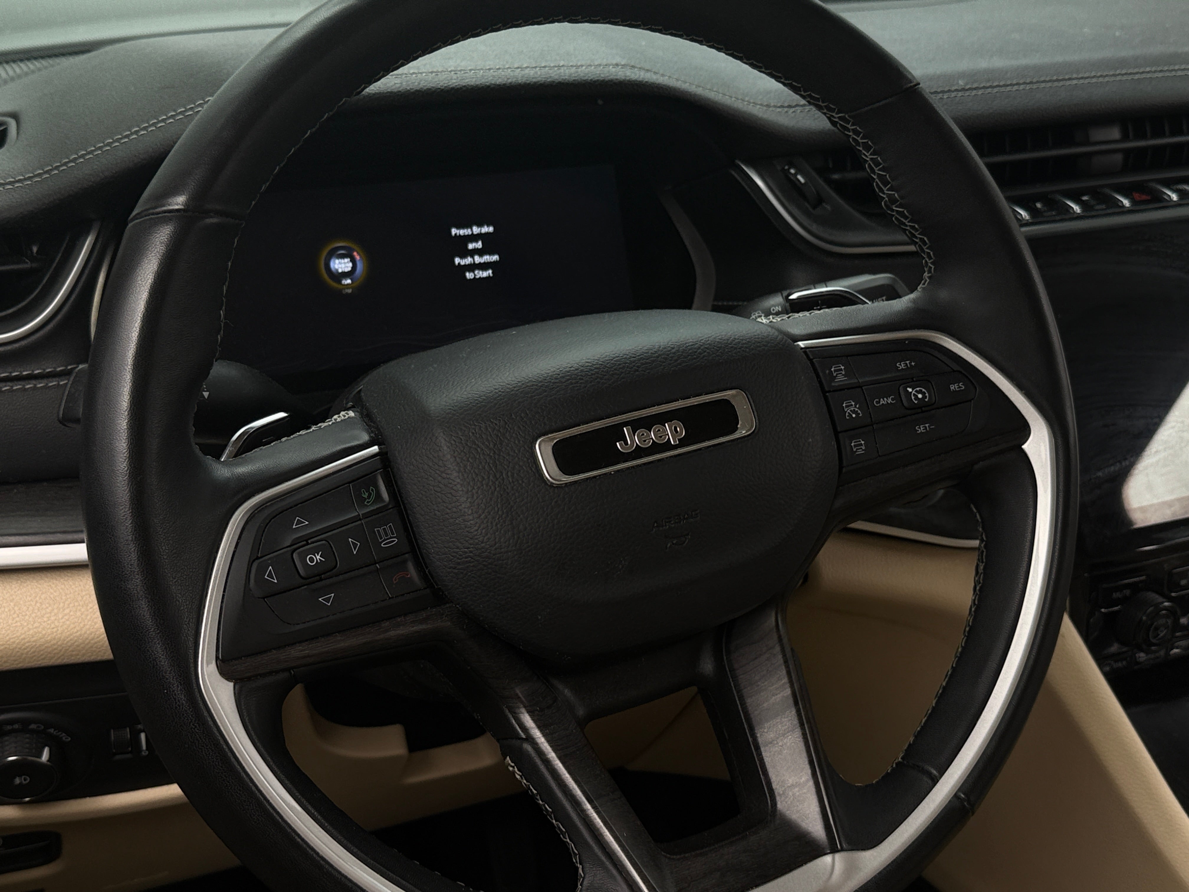 2022 Jeep Grand Cherokee L Limited Edition 4