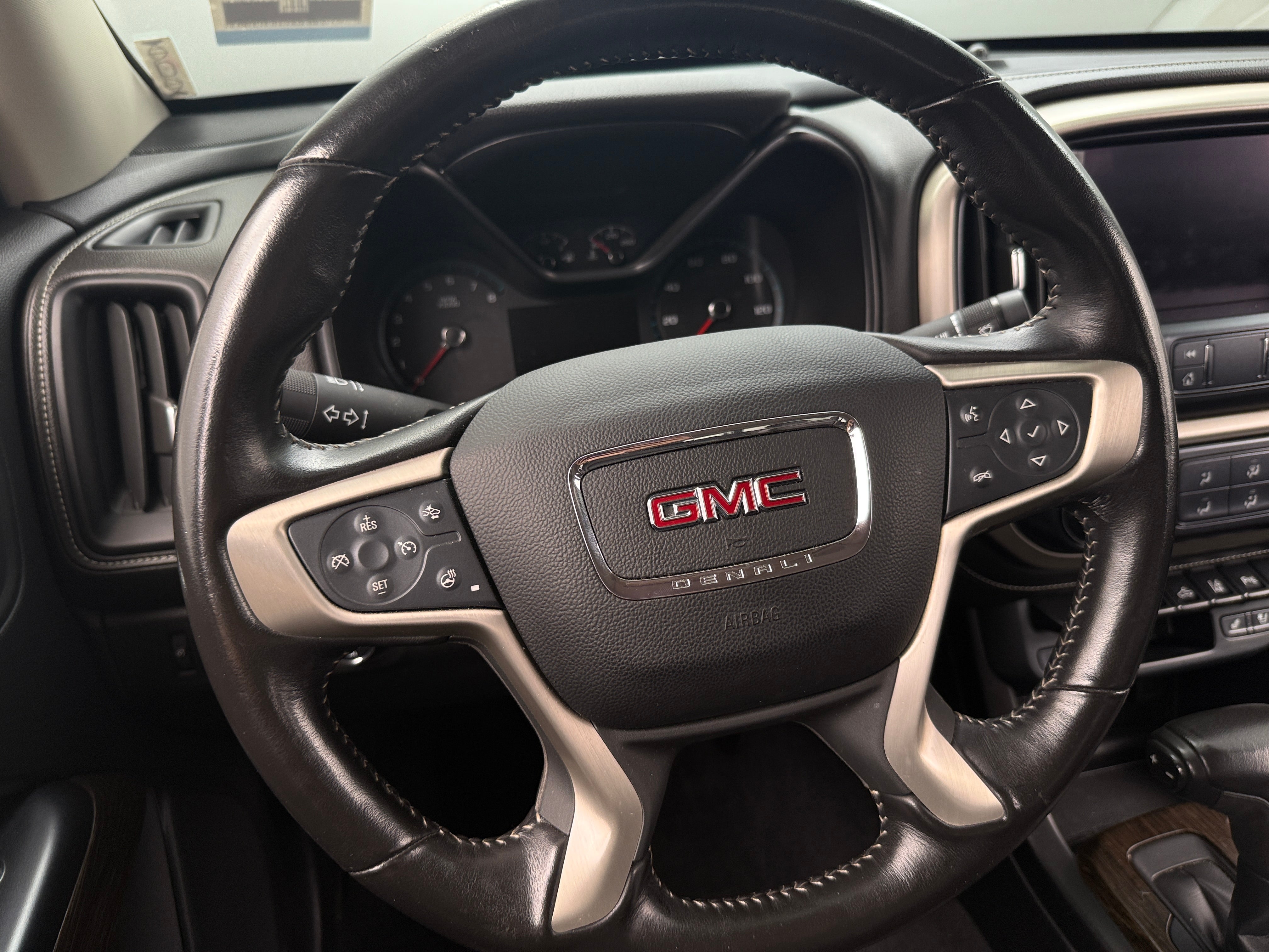 2019 GMC Canyon Denali 4