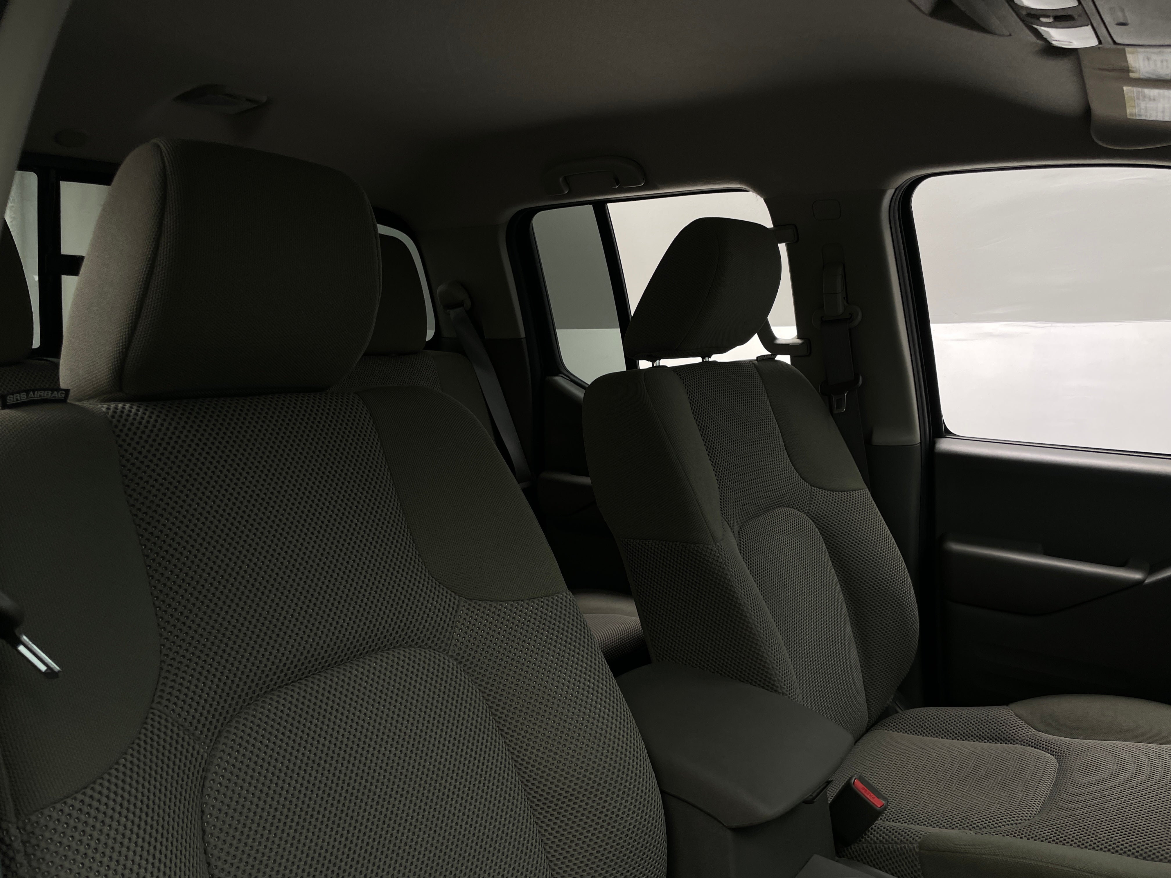 2019 Nissan Frontier SV 2