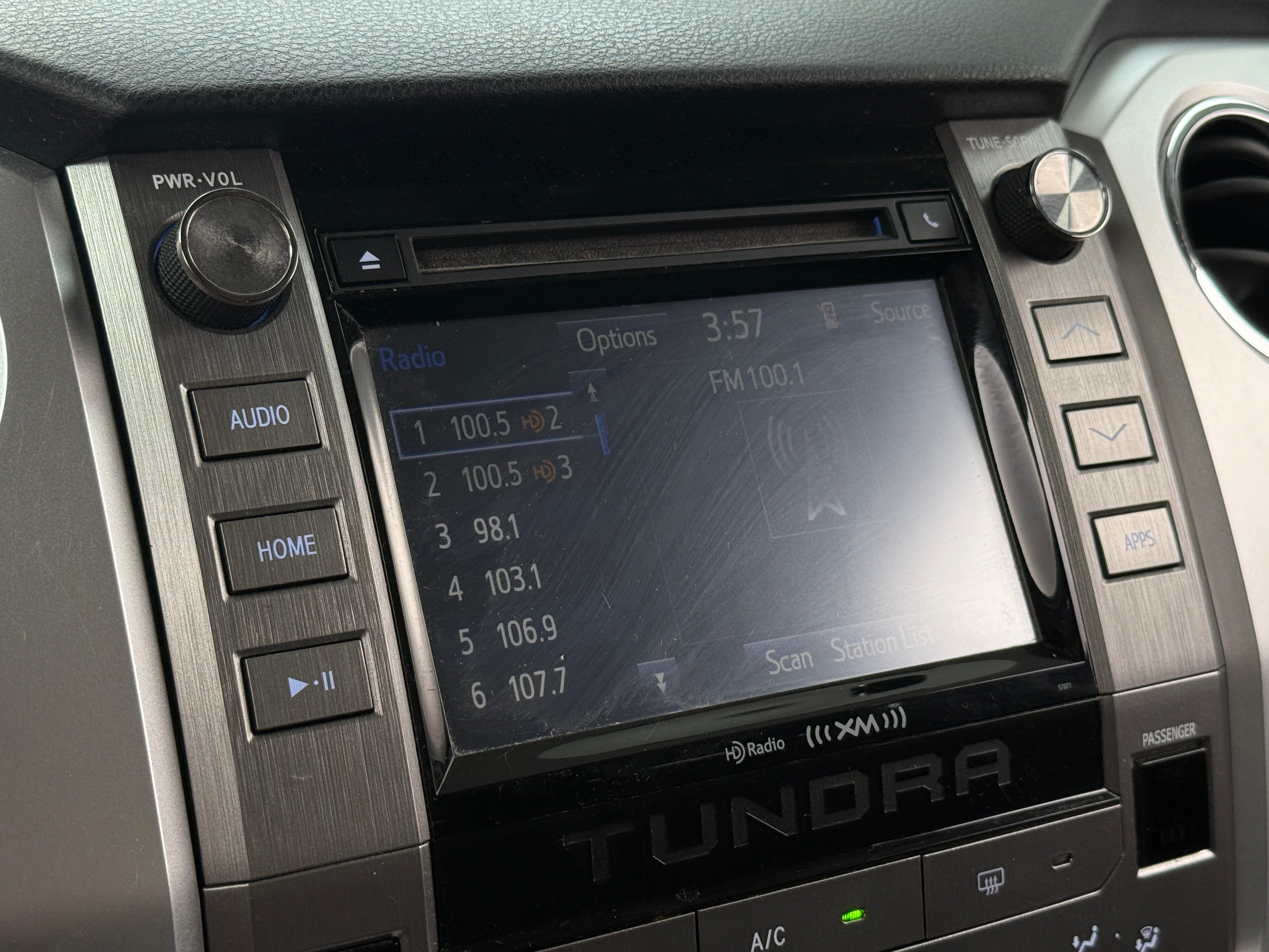 2015 Toyota Tundra SR5 4