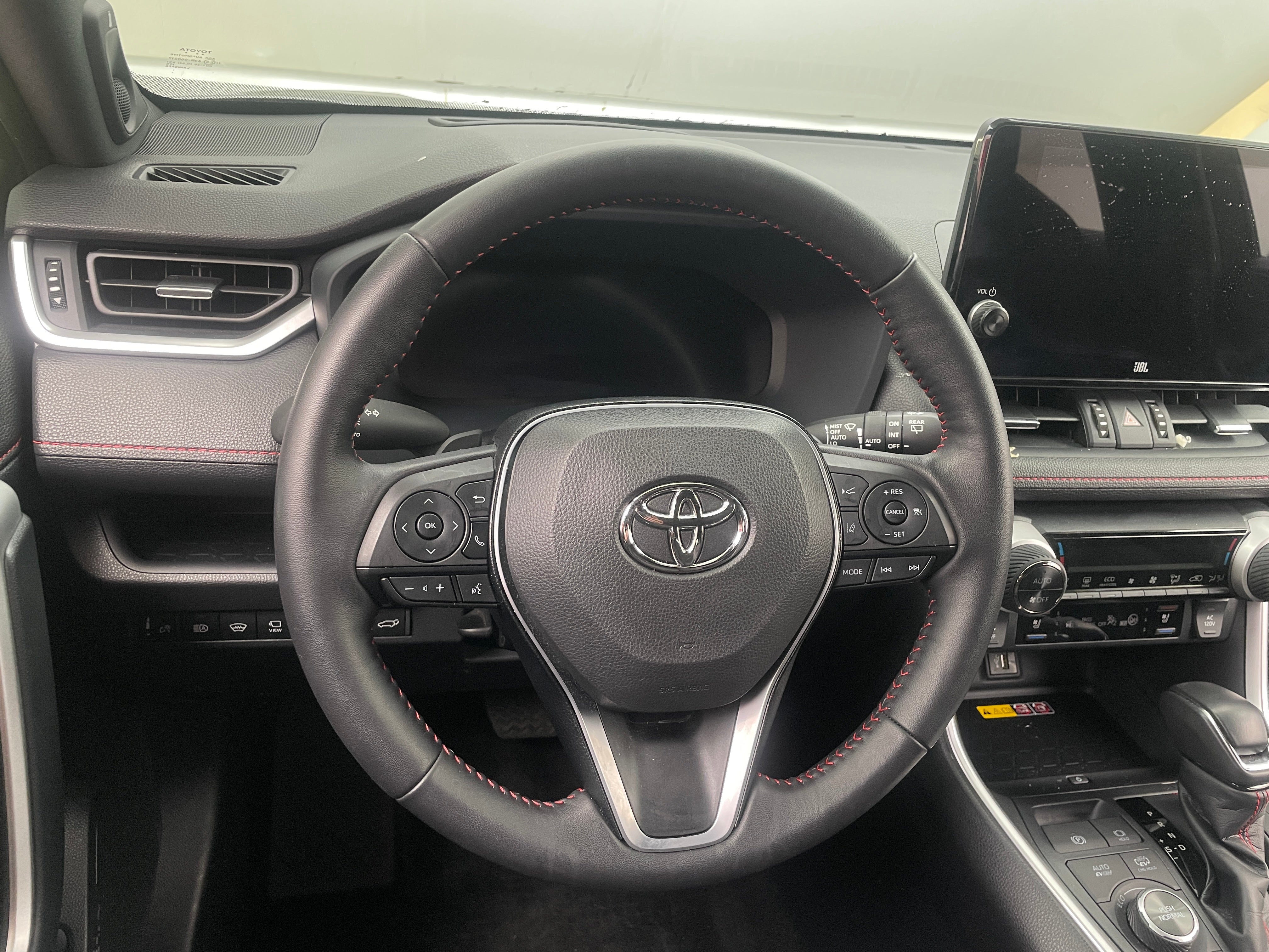 2024 Toyota RAV4 Prime XSE 4