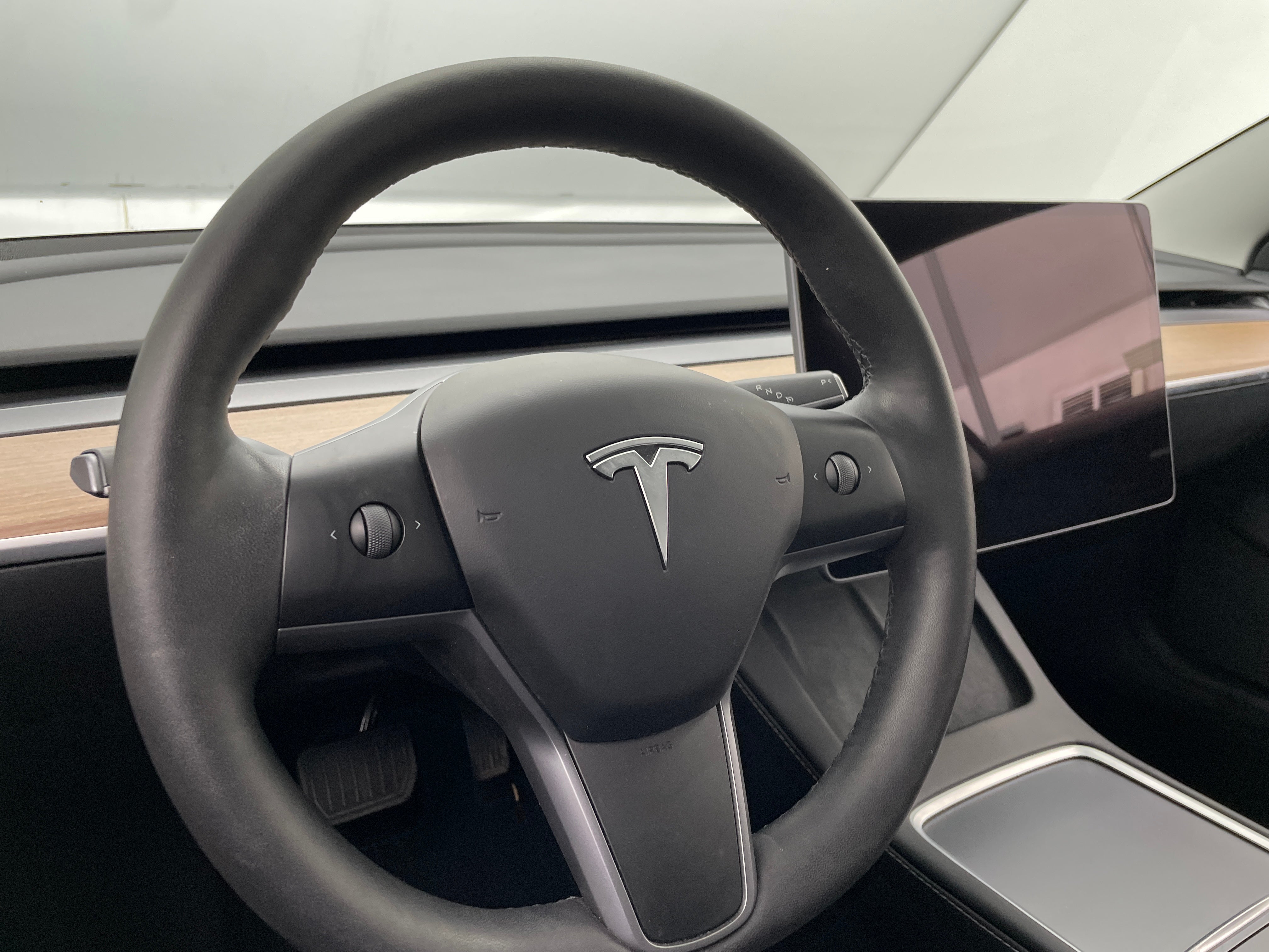 2023 Tesla Model 3 Standard Range 4