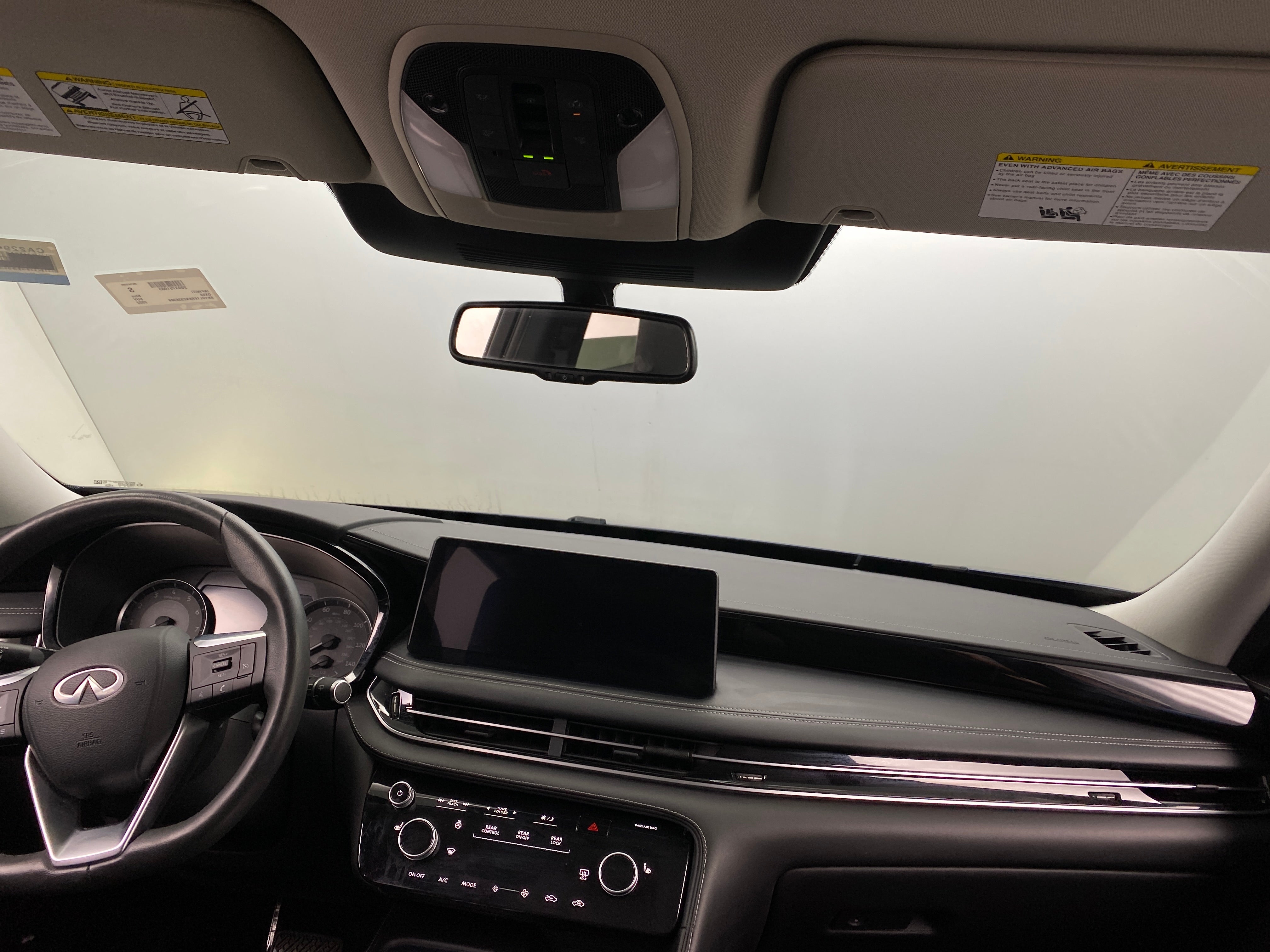 2022 INFINITI QX60 Pure 2