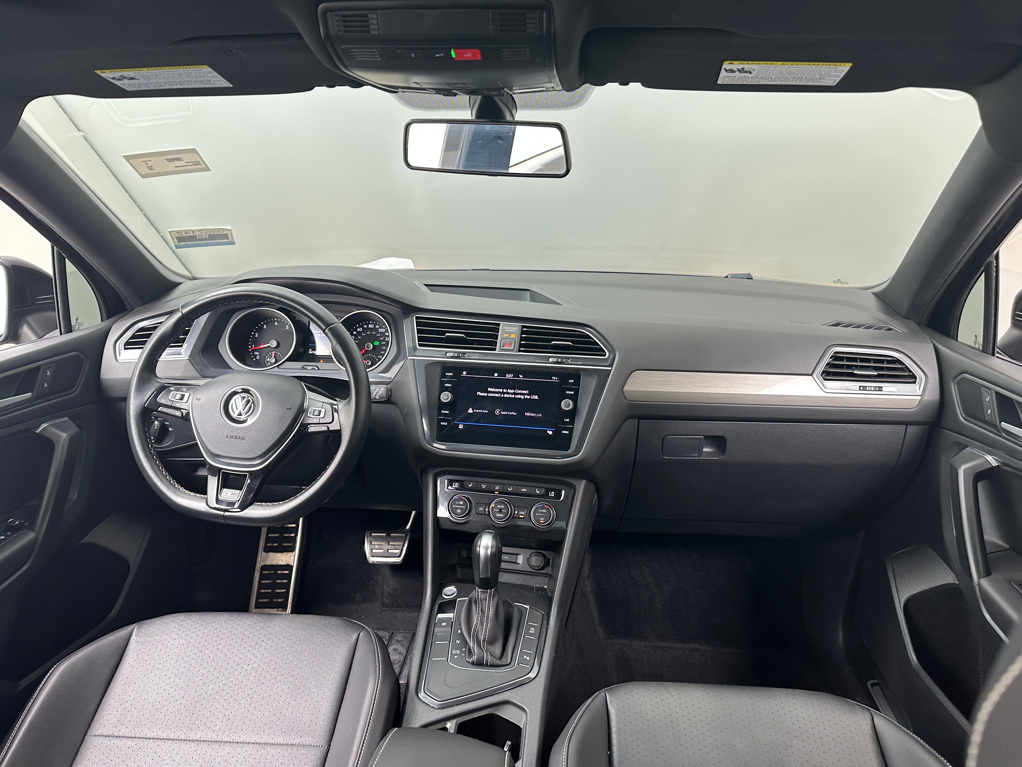 2021 Volkswagen Tiguan SE R-Line Black 2