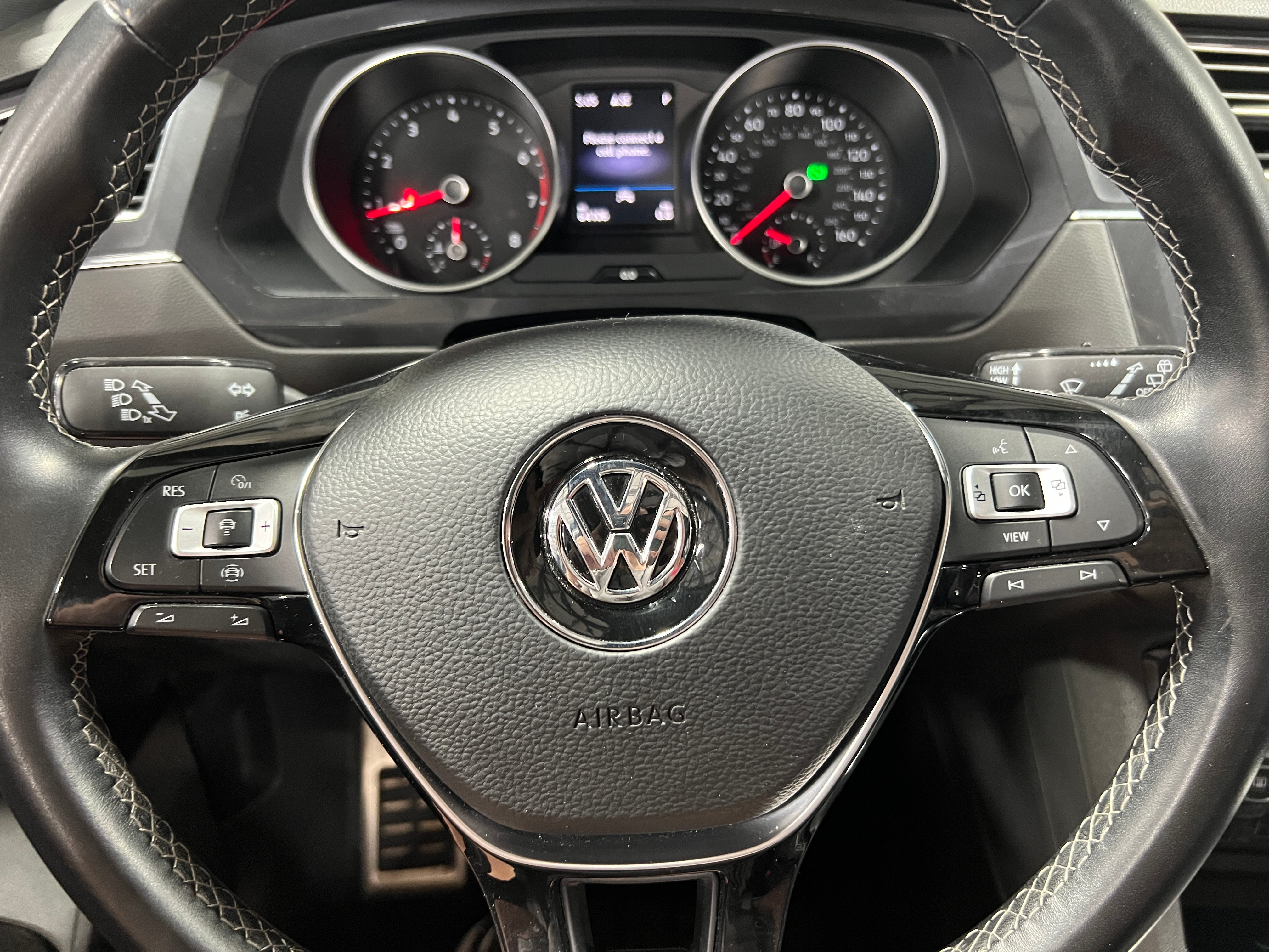 2021 Volkswagen Tiguan SE R-Line Black 4