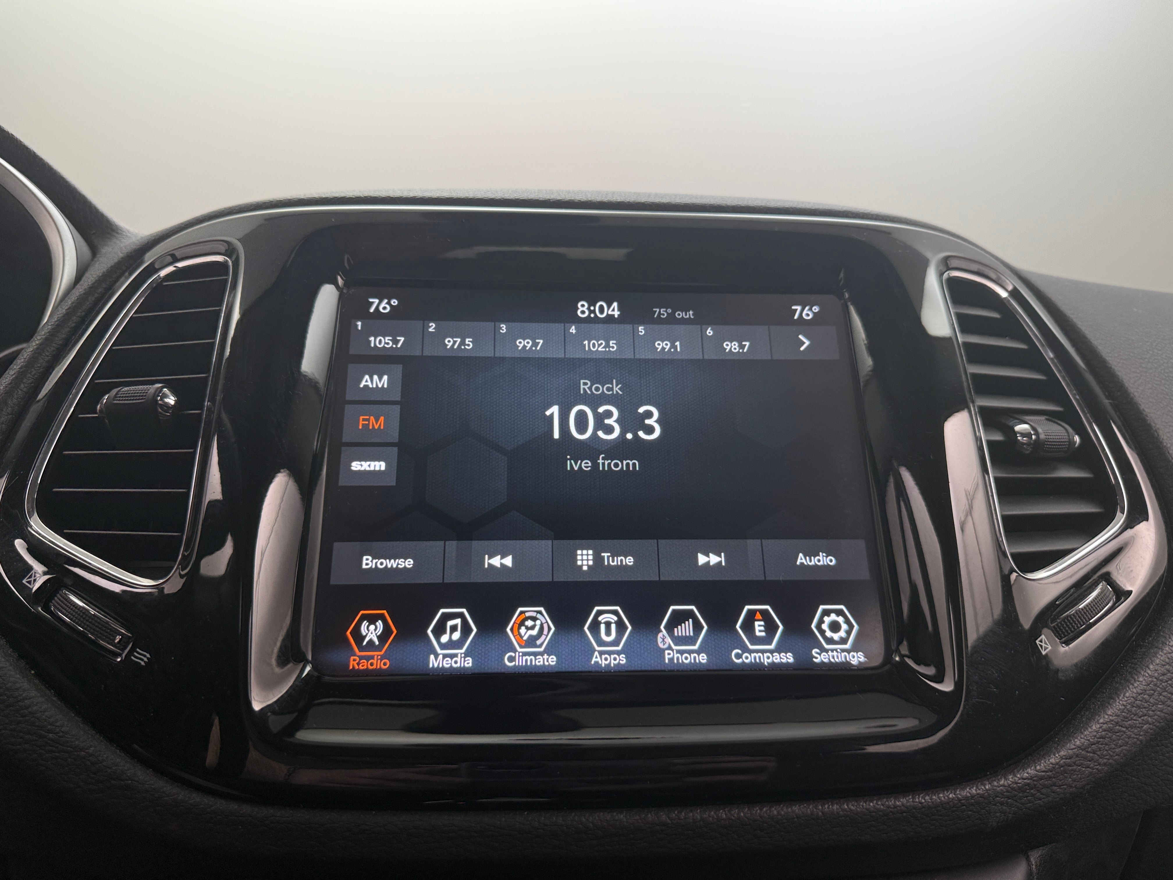 2018 Jeep Compass Limited 3
