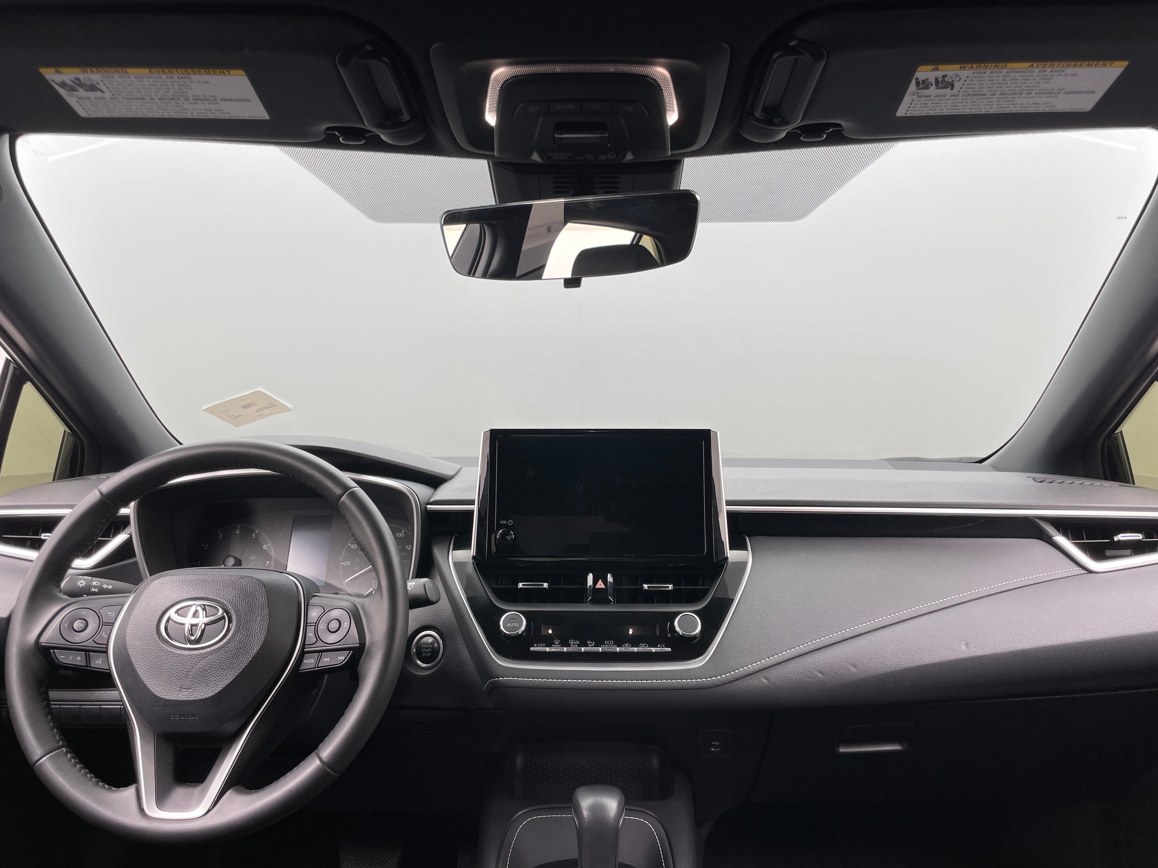 2023 Toyota Corolla SE 3