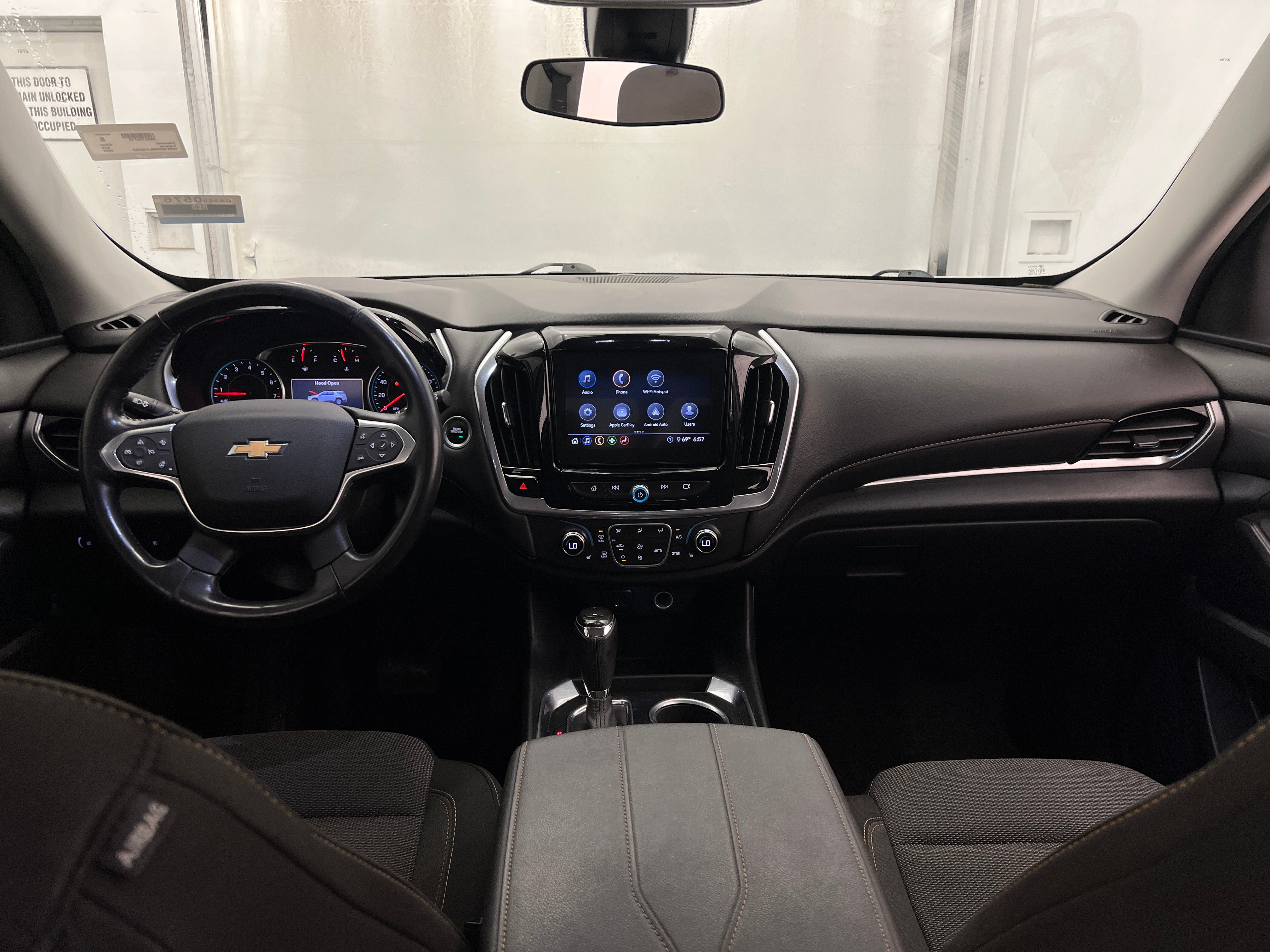 2020 Chevrolet Traverse LT 3