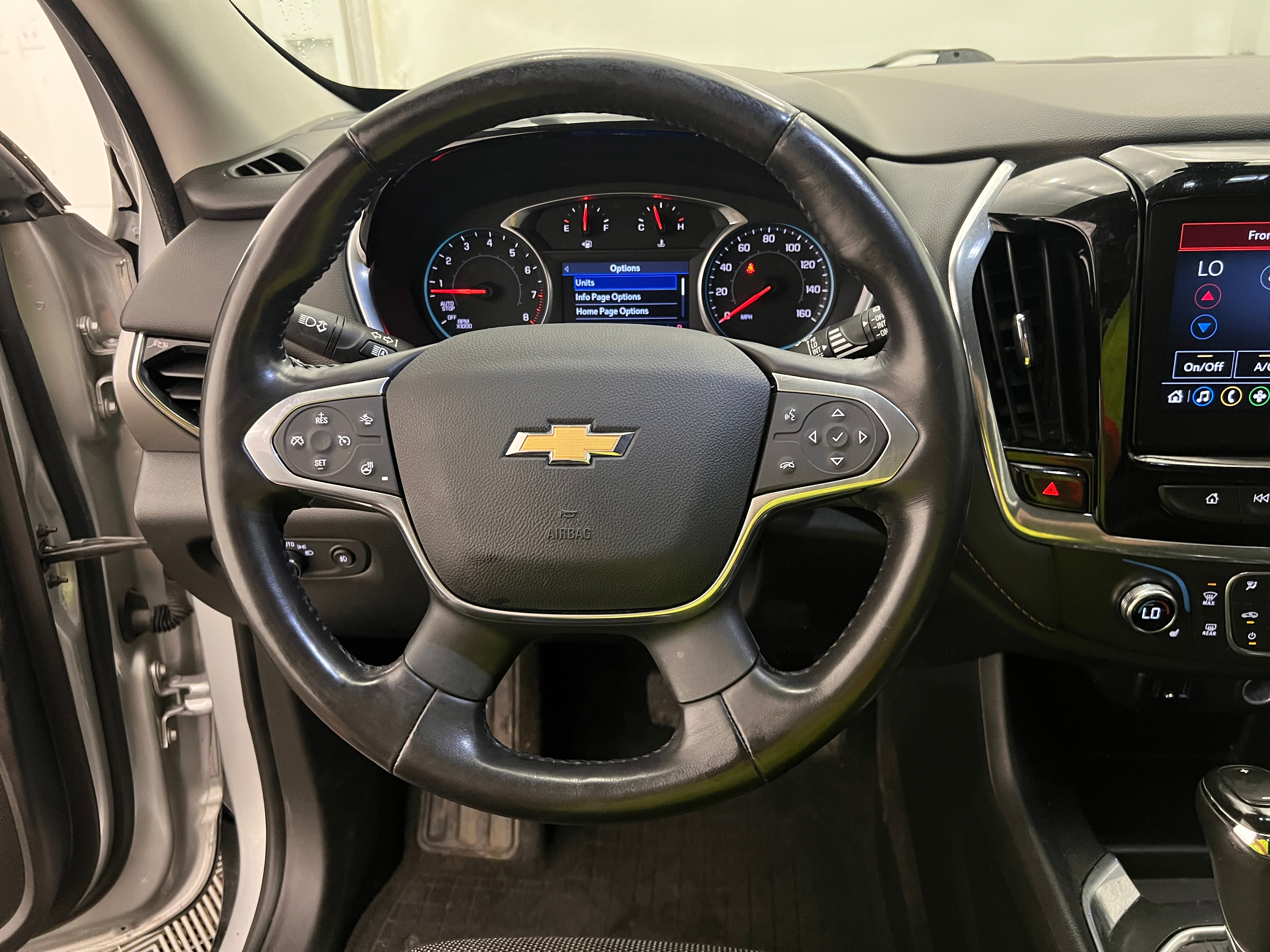 2020 Chevrolet Traverse LT 5
