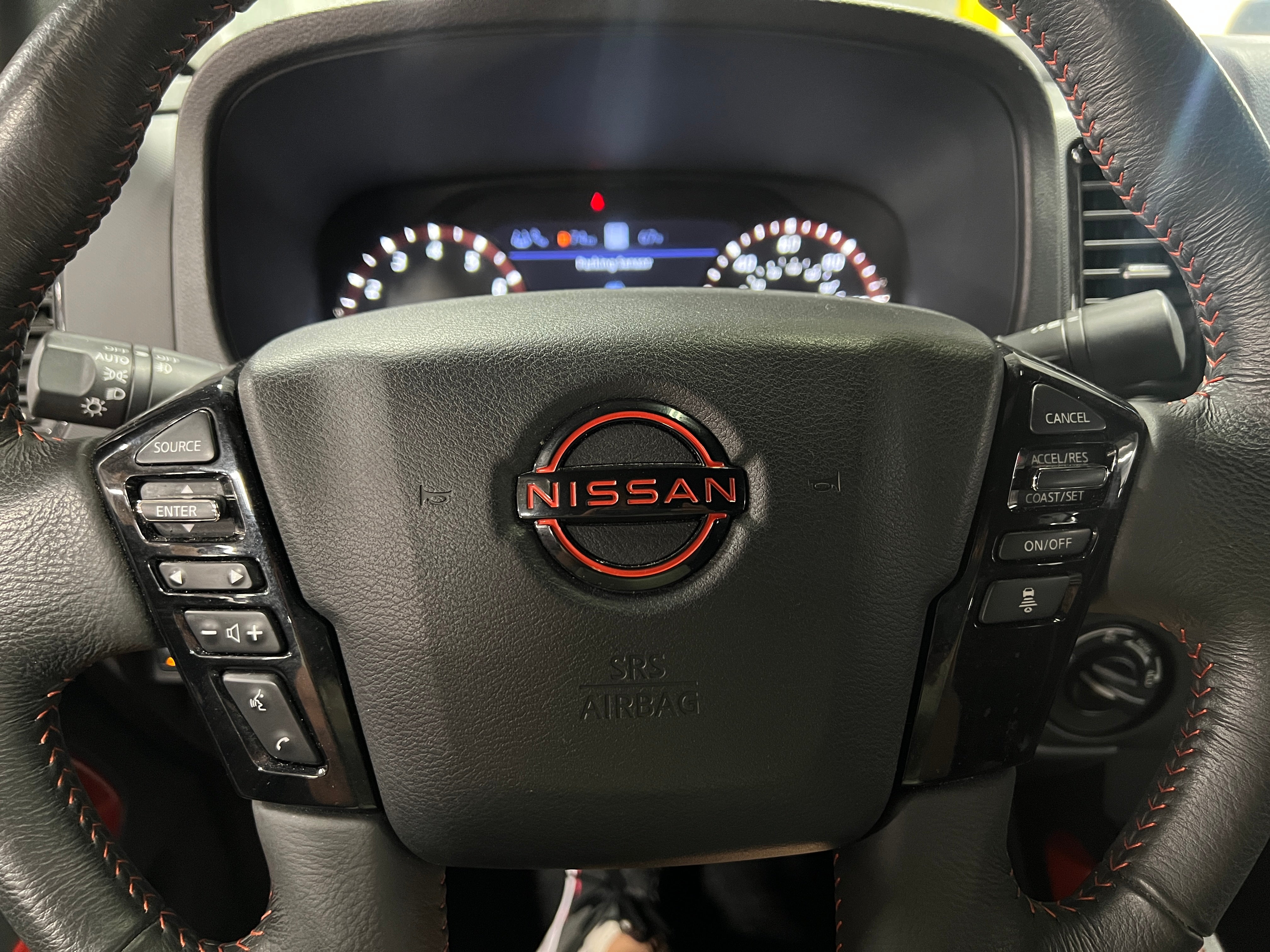 2023 Nissan Frontier PRO-4X 5