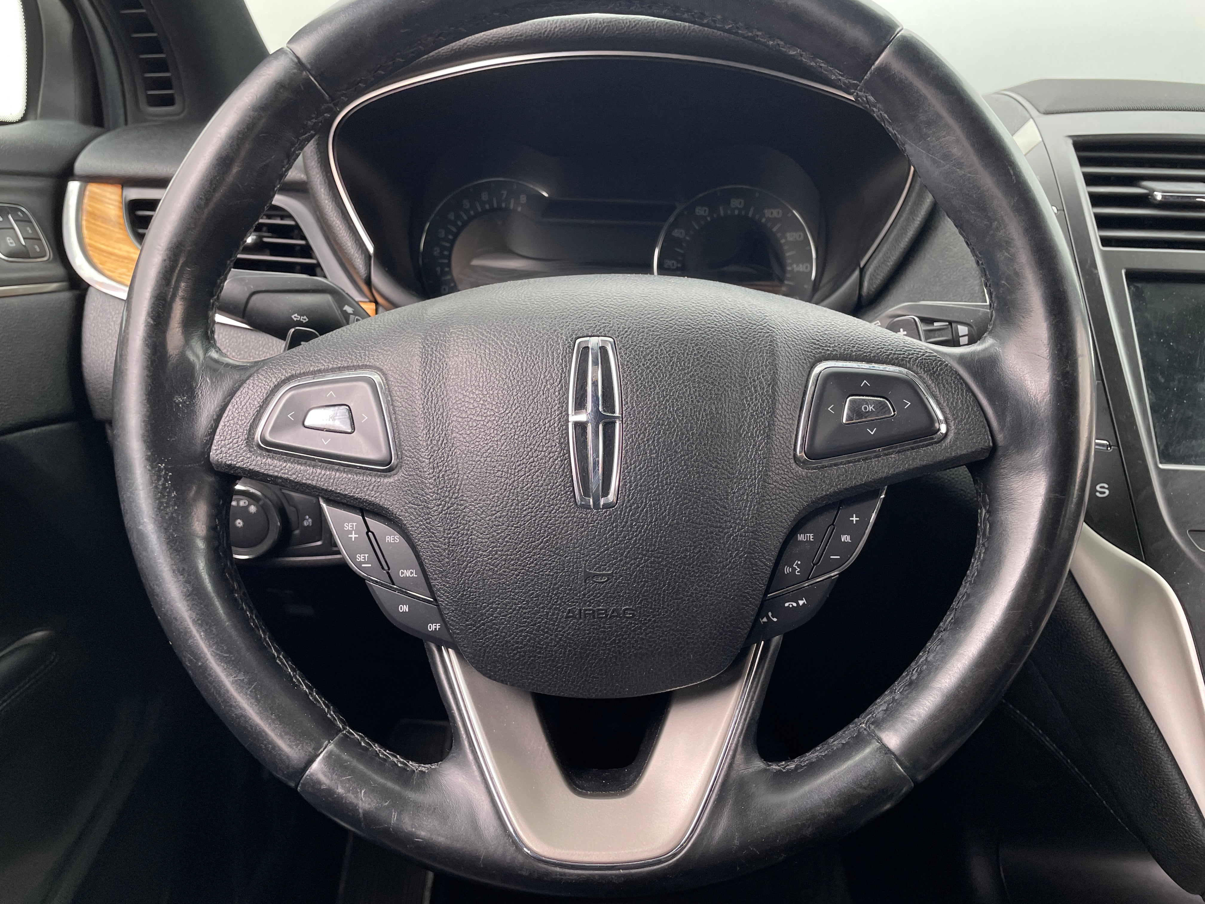 2016 Lincoln MKC Select 4