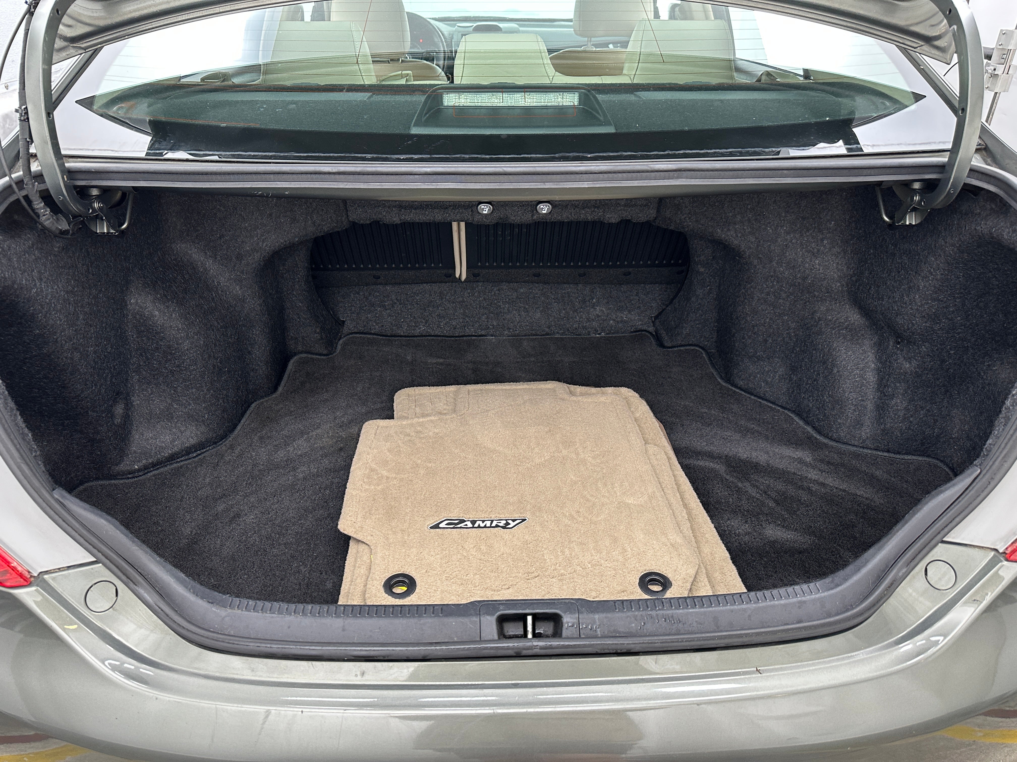 2012 Toyota Camry XLE 6