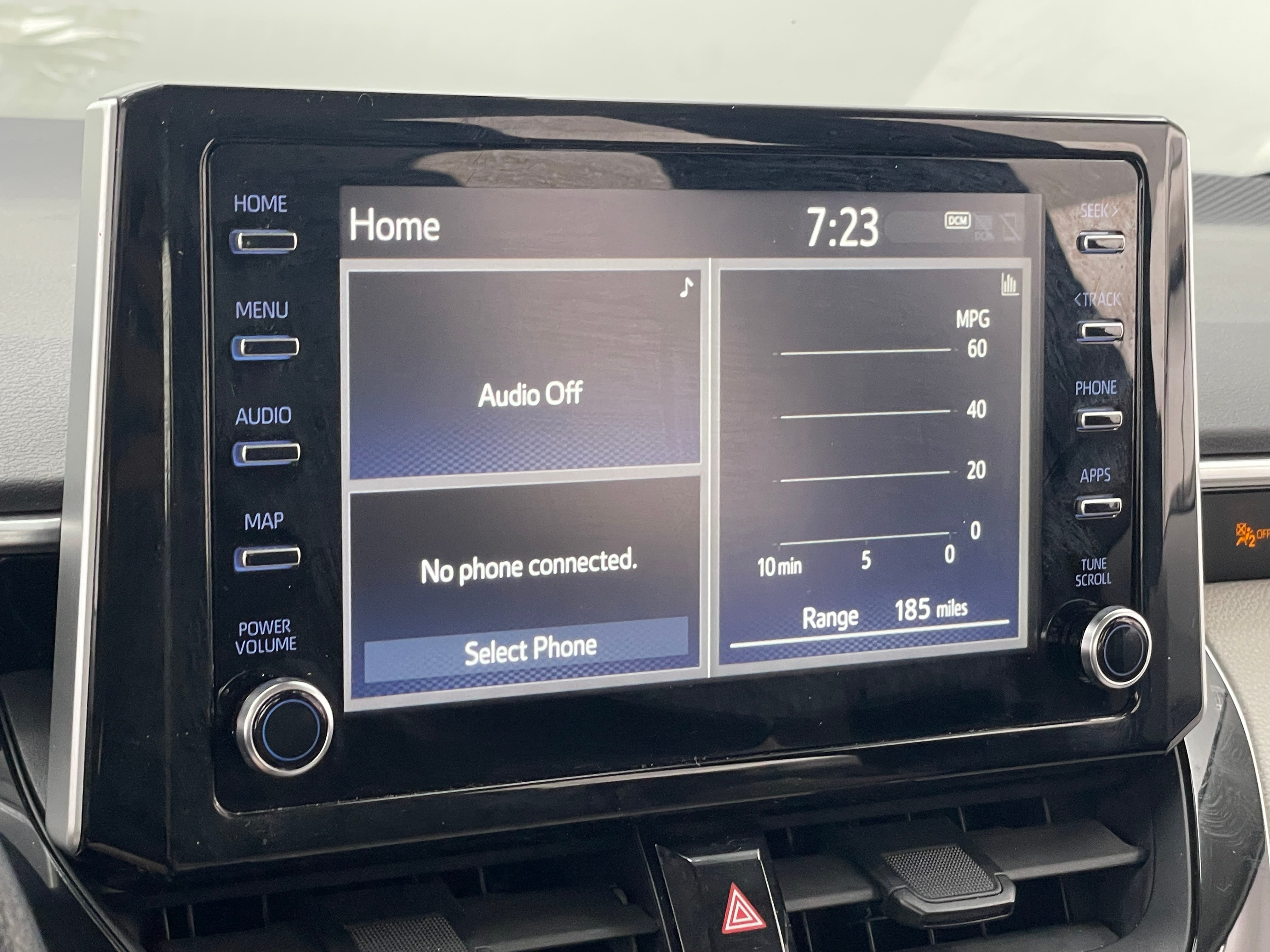 2020 Toyota Corolla LE 4
