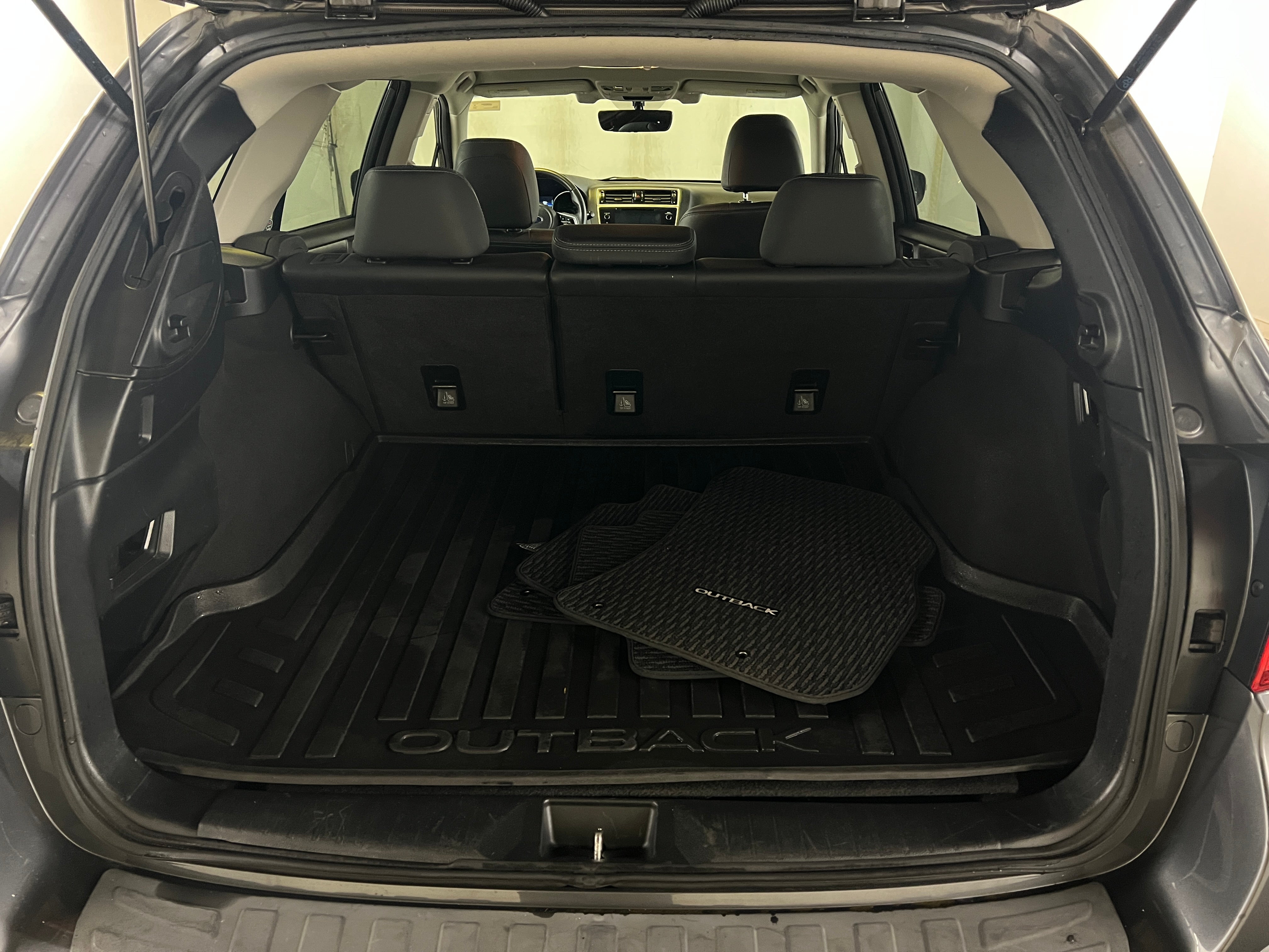 2019 Subaru Outback 3.6R Limited 6