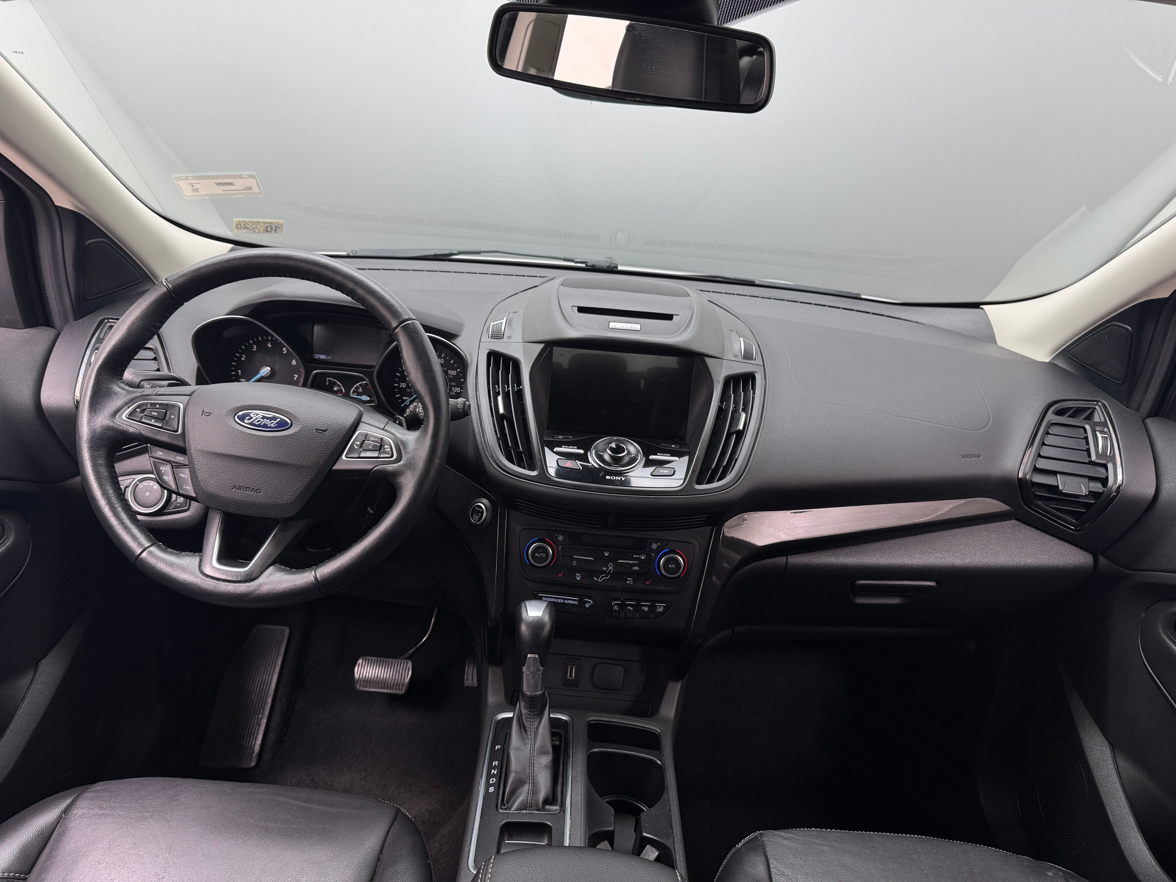 2017 Ford Escape Titanium 2
