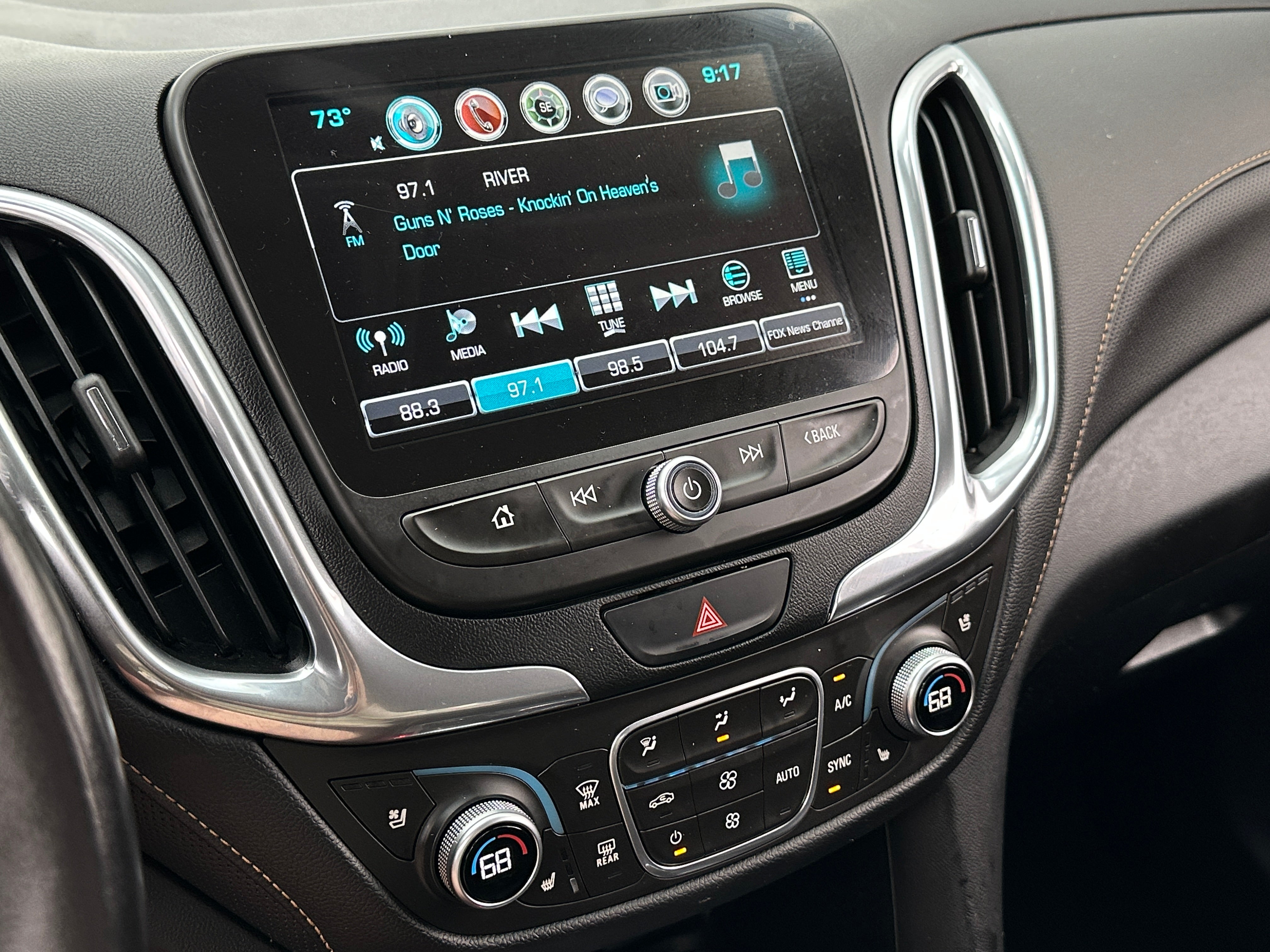 2018 Chevrolet Equinox Premier 3