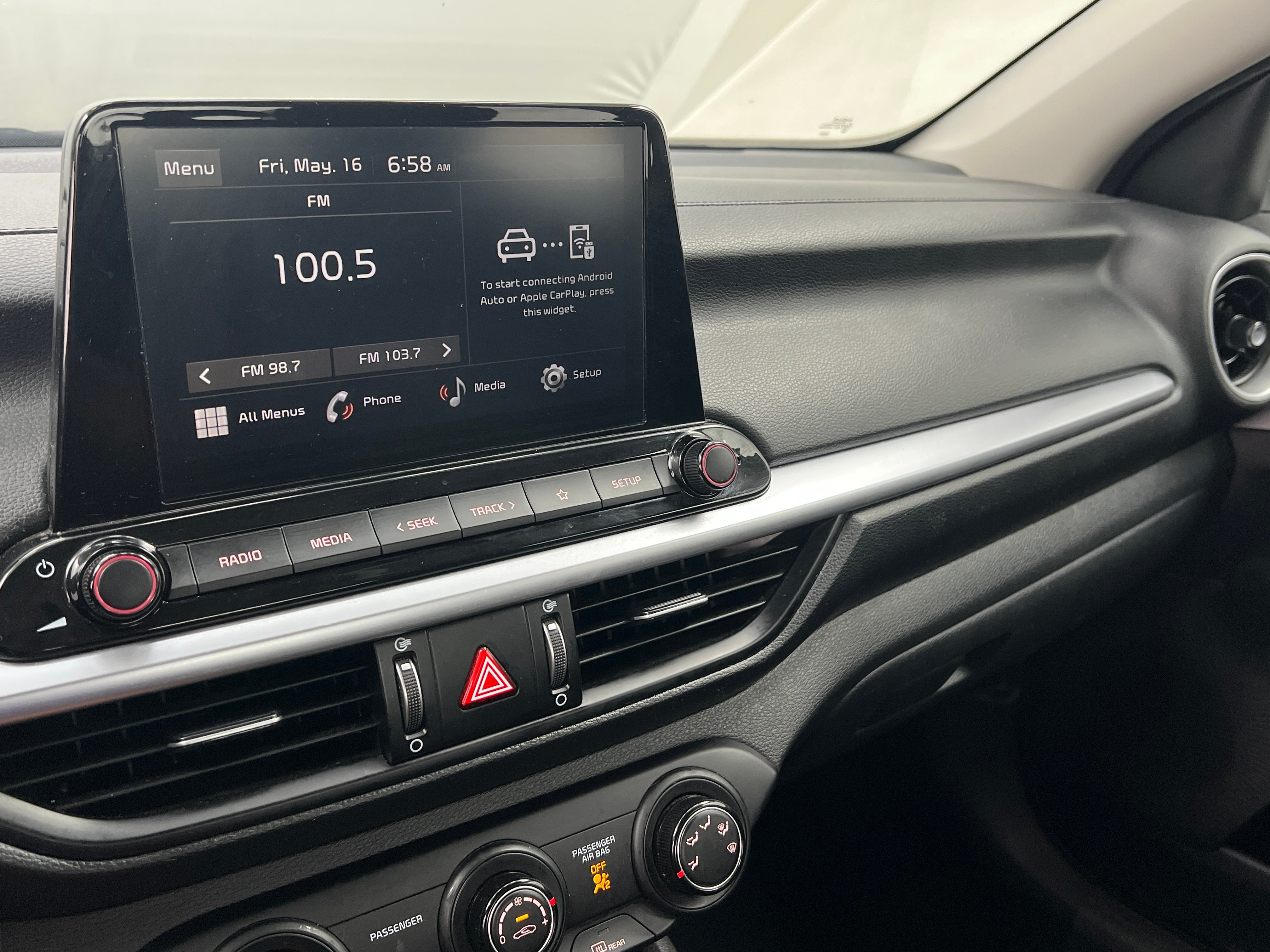 2022 Kia Forte LXS 4