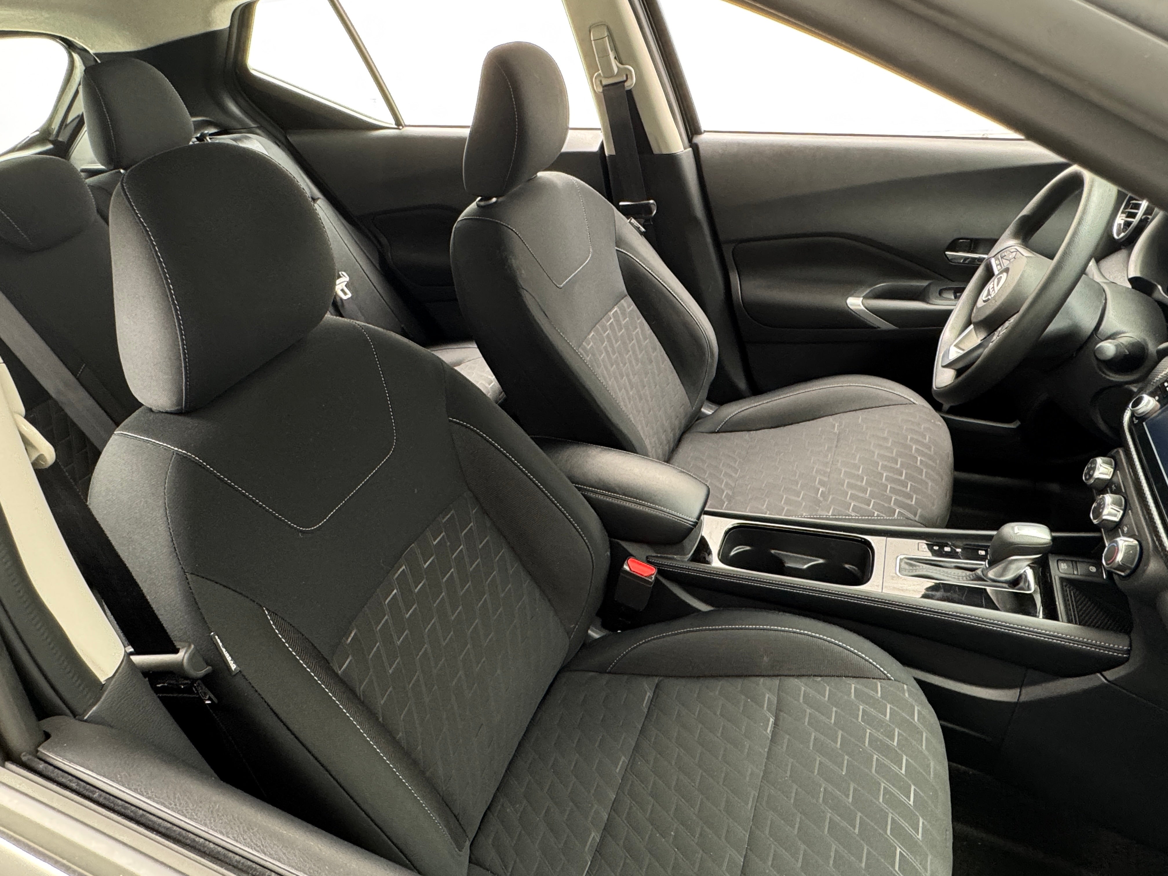 2024 Nissan Kicks SV 2