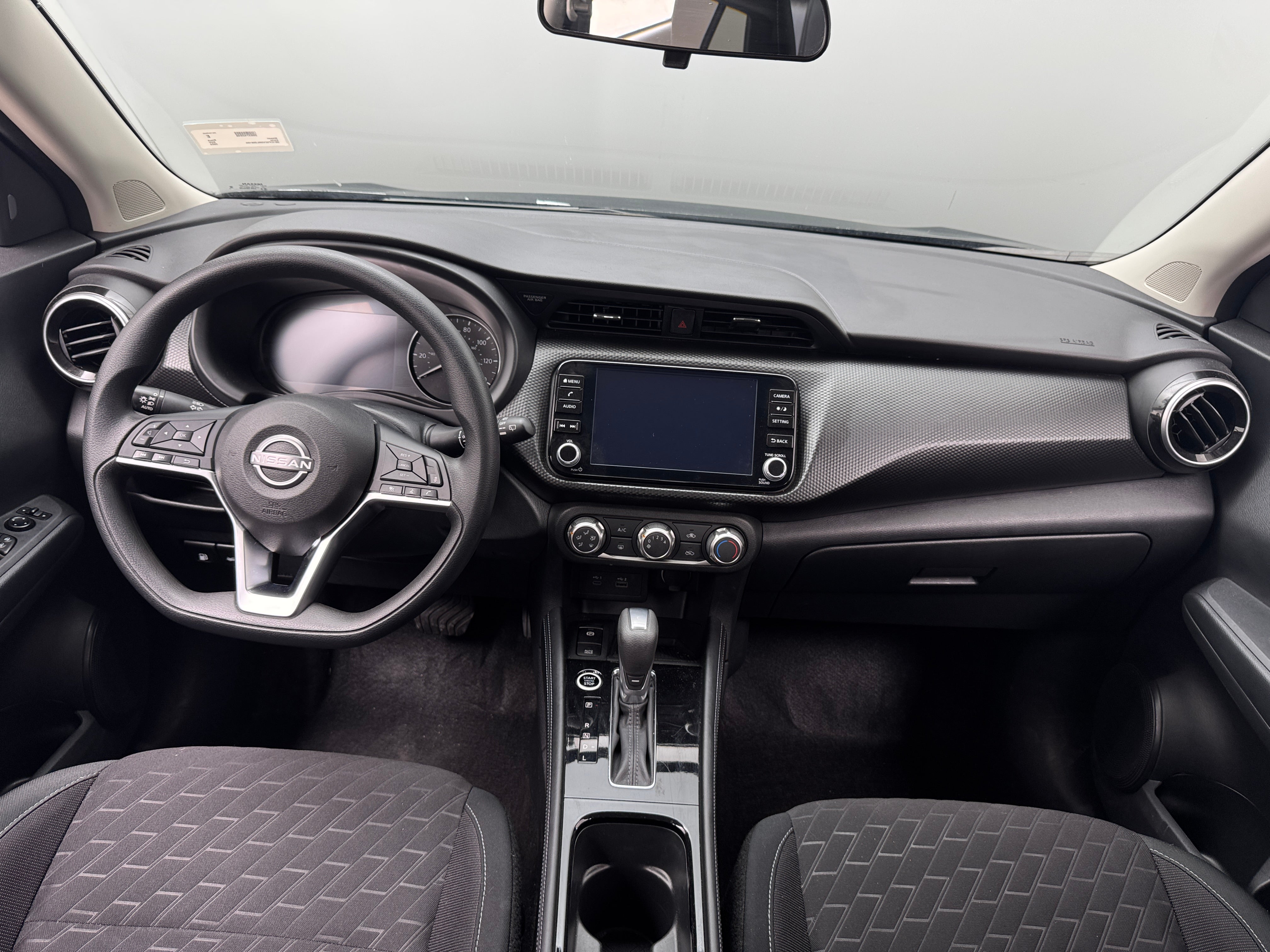 2024 Nissan Kicks SV 3