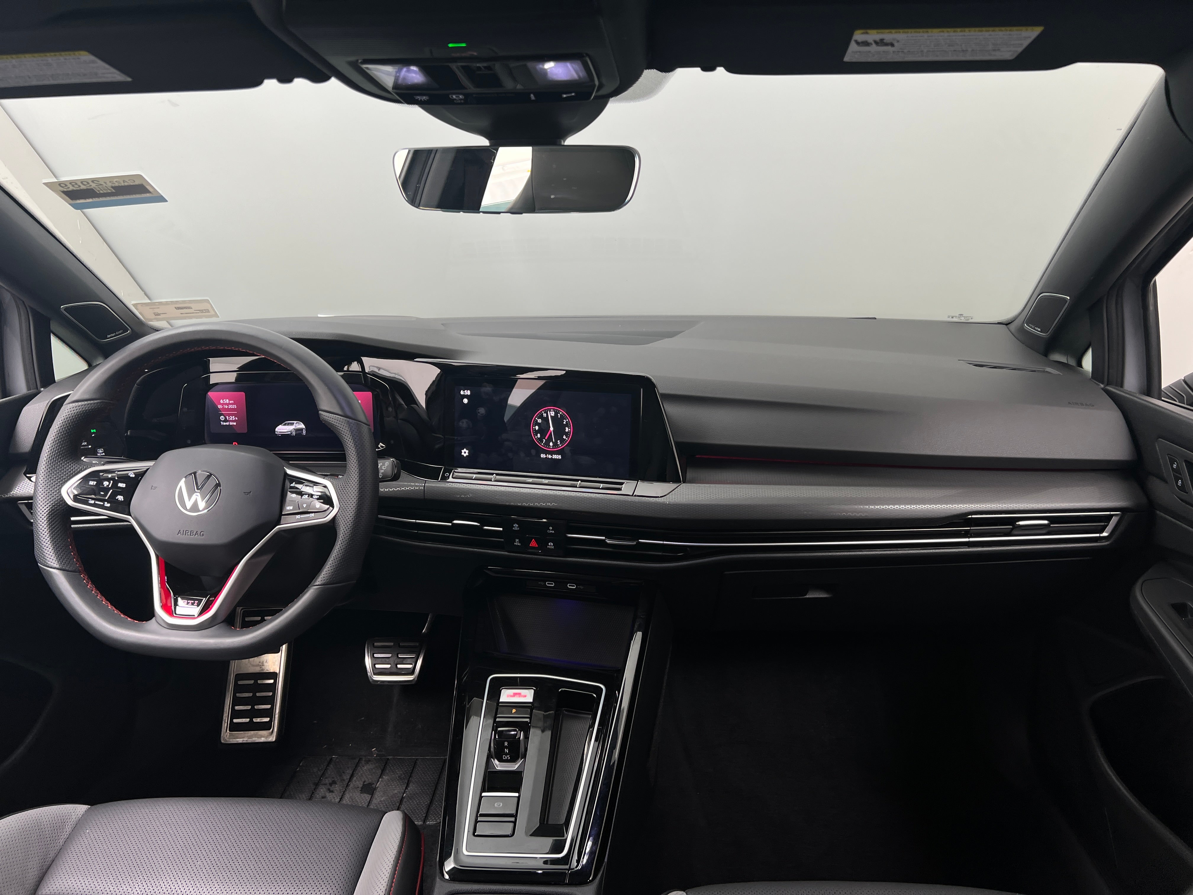 2024 Volkswagen Golf GTI SE 3